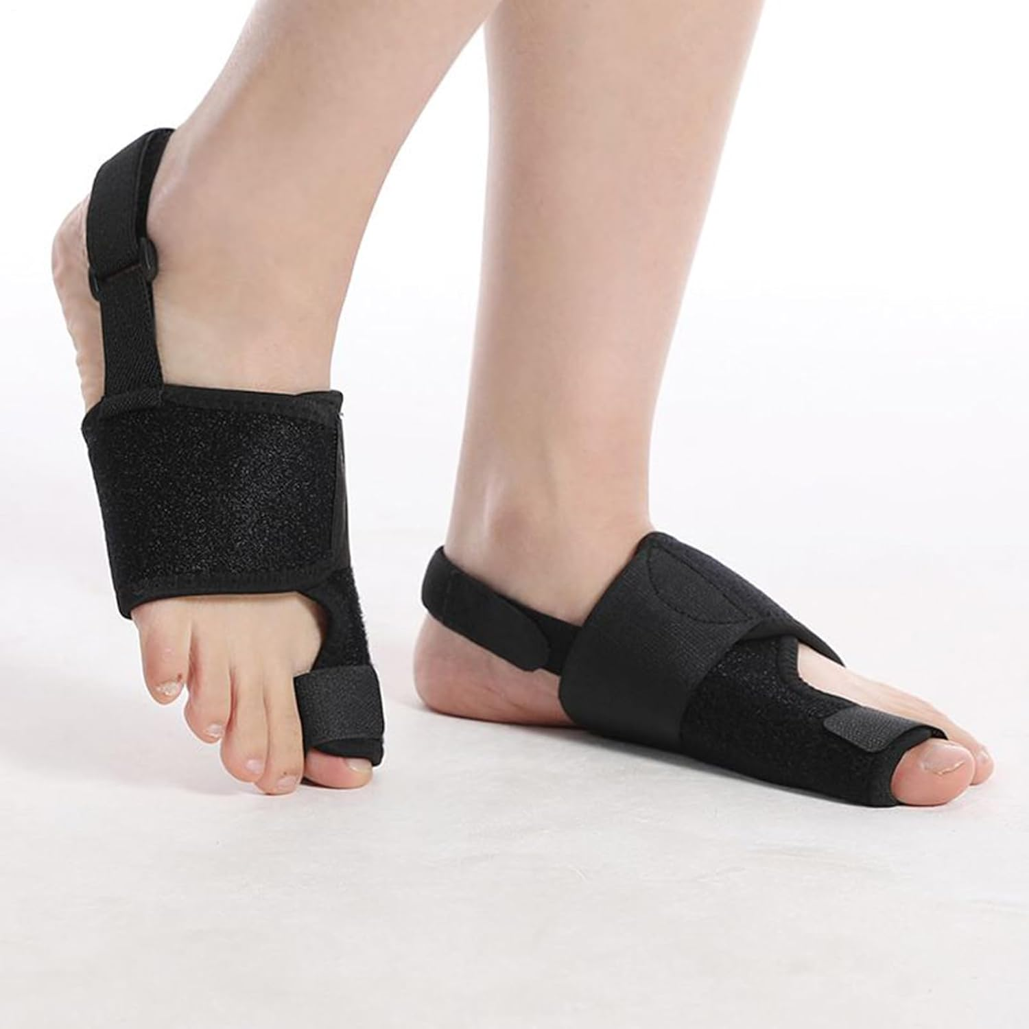 Big Toe Corrector - 2 Piece Adjustable Toe Corrector for Women,Anti-Slip Protector Breathable Separators Correction for Home Yoga Walking Pedicure Socks image number 1