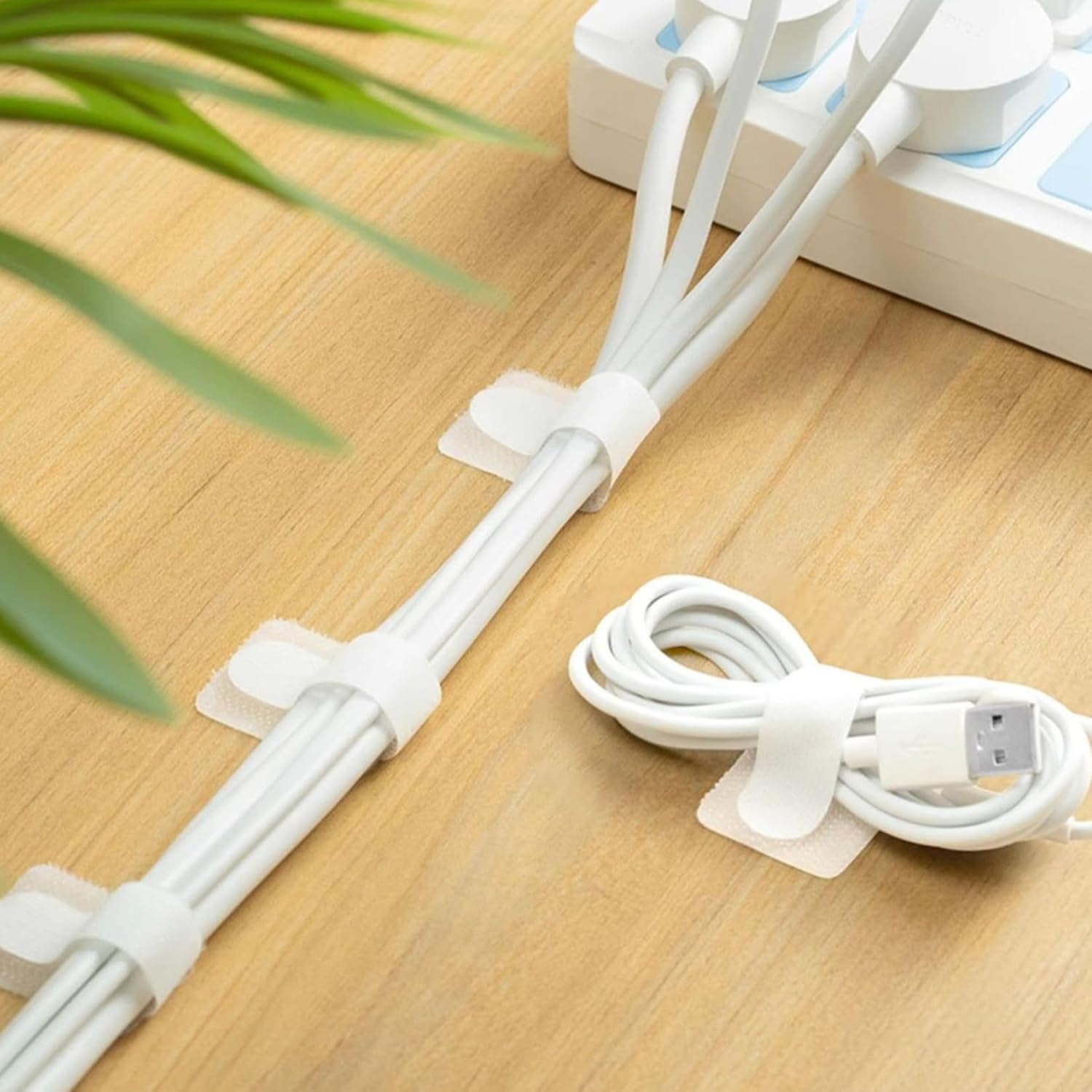 Jurcicat Pack of 100 Cat Net for Balcony, No Drilling, Outdoor Adhesive Hooks, Fixation for Balcony Net for Cats, Cat Net Attachment (Without Cat Net) image number 6