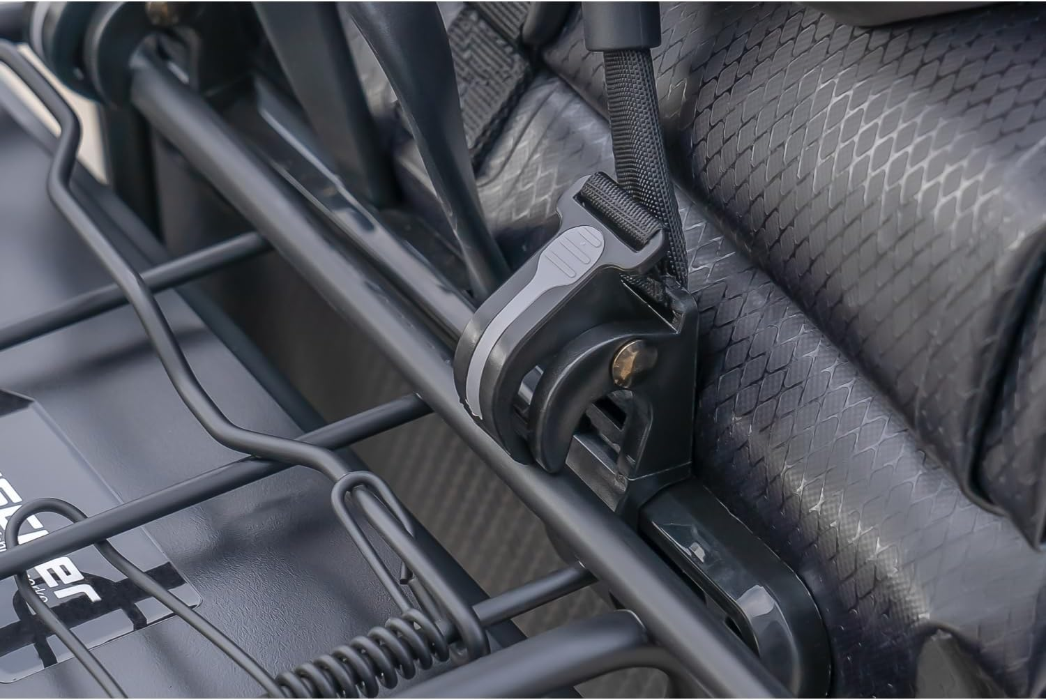 Fischer Terra Waterproof Pannier Bag Bike Bag for Peace of Mind Cycling High Visibility Reflective Logo, Robust TPU, Welded Seams, Detachable-Bike Pannier Protection for Your Essentials - 30L image number 3