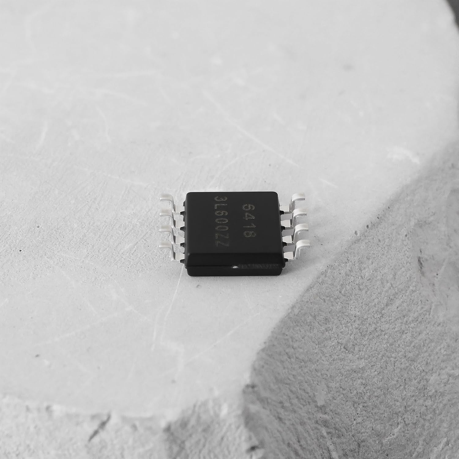 VGOL 2Pcs W25Q128JWSQ 128Mbit Serial Flash Memory Chip SOIC-8 Package SPI Interface for Embedded Systems and Data Storage Applications image number 2