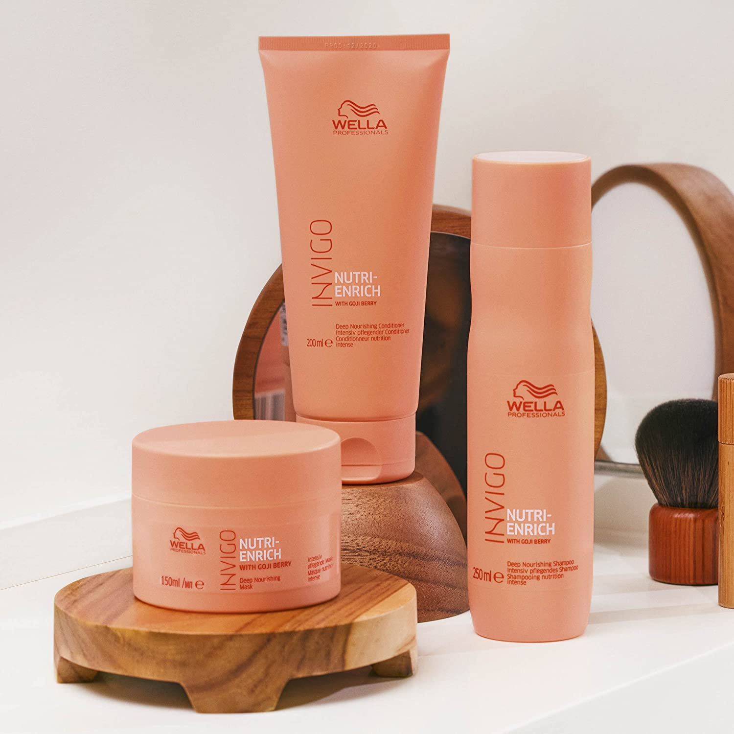 INVIGO Wella Professional Invigo Nutrienrich Deep Conditioner, 7.8 Fl Oz (200 Ml), Treatment, Orange, 200Ml (X1)