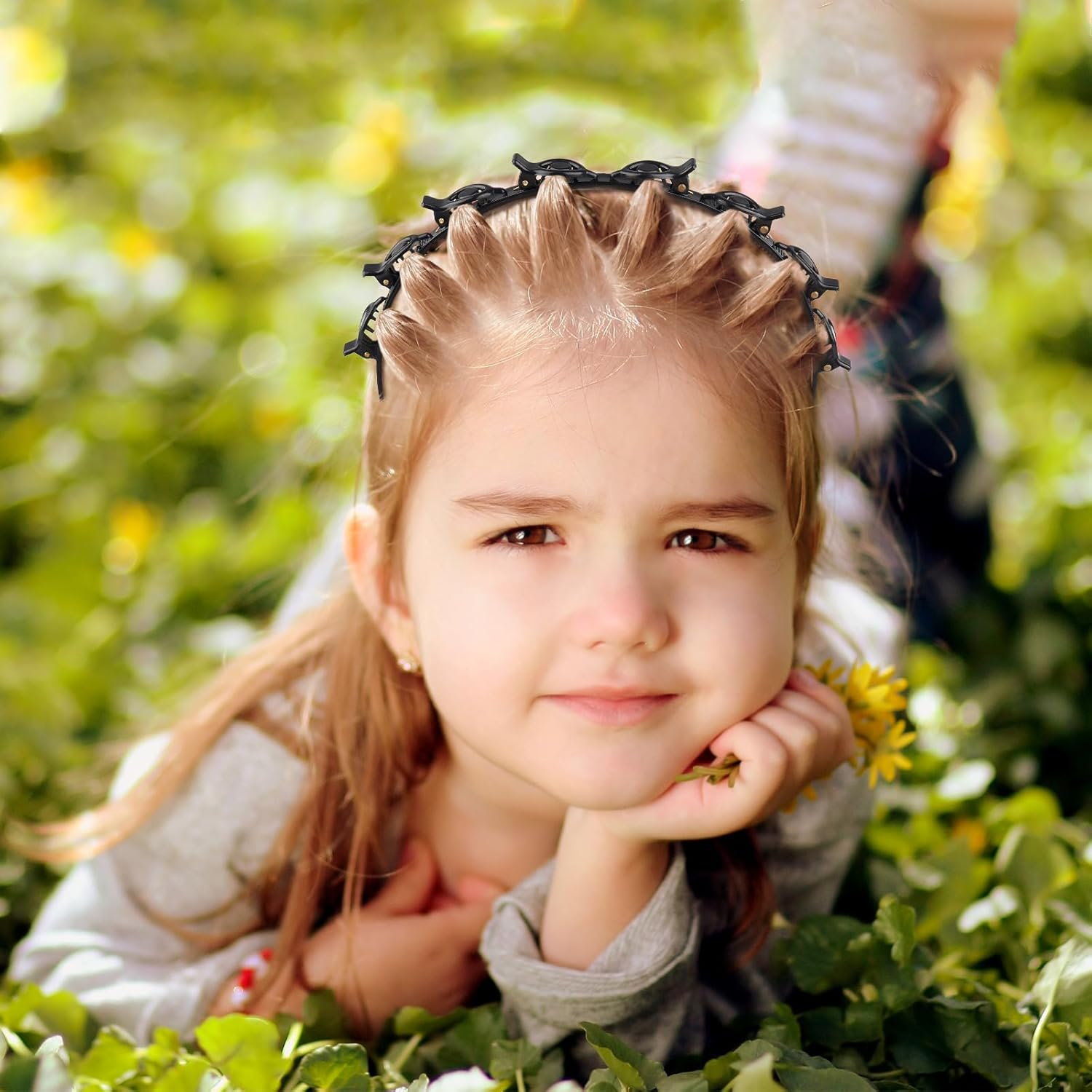 Pack of 4 Headband with Clips, Braided Headband with Clips, Bangs Headband with Clips, Headband with Clips with 4 Hair Clips for Women, Girls (Black + Brown)