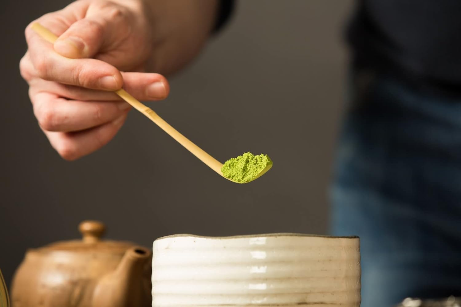 Japanese Chashaku | 2 Pcs X Bamboo Matcha Scoop (Gold & Black Bamboo) for Measuring Matcha Green Tea Powder | Spoon for Traditional Tea Ceremony image number 6