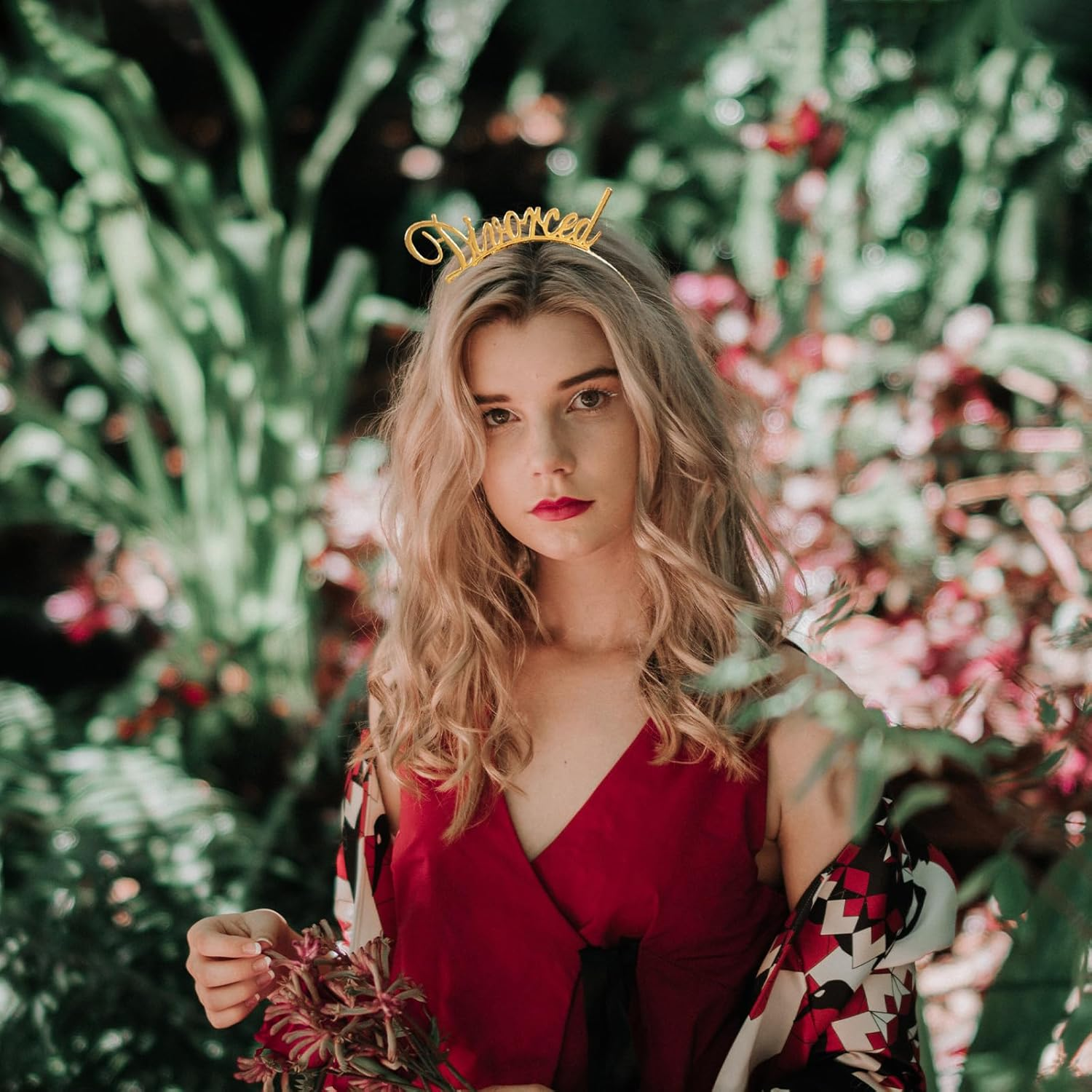 Hemobllo Pack of 2 Divorced Party Decorative Headdress Hair Bands for Divorced Party Decoration Women (Gold + Rose Gold) image number 2