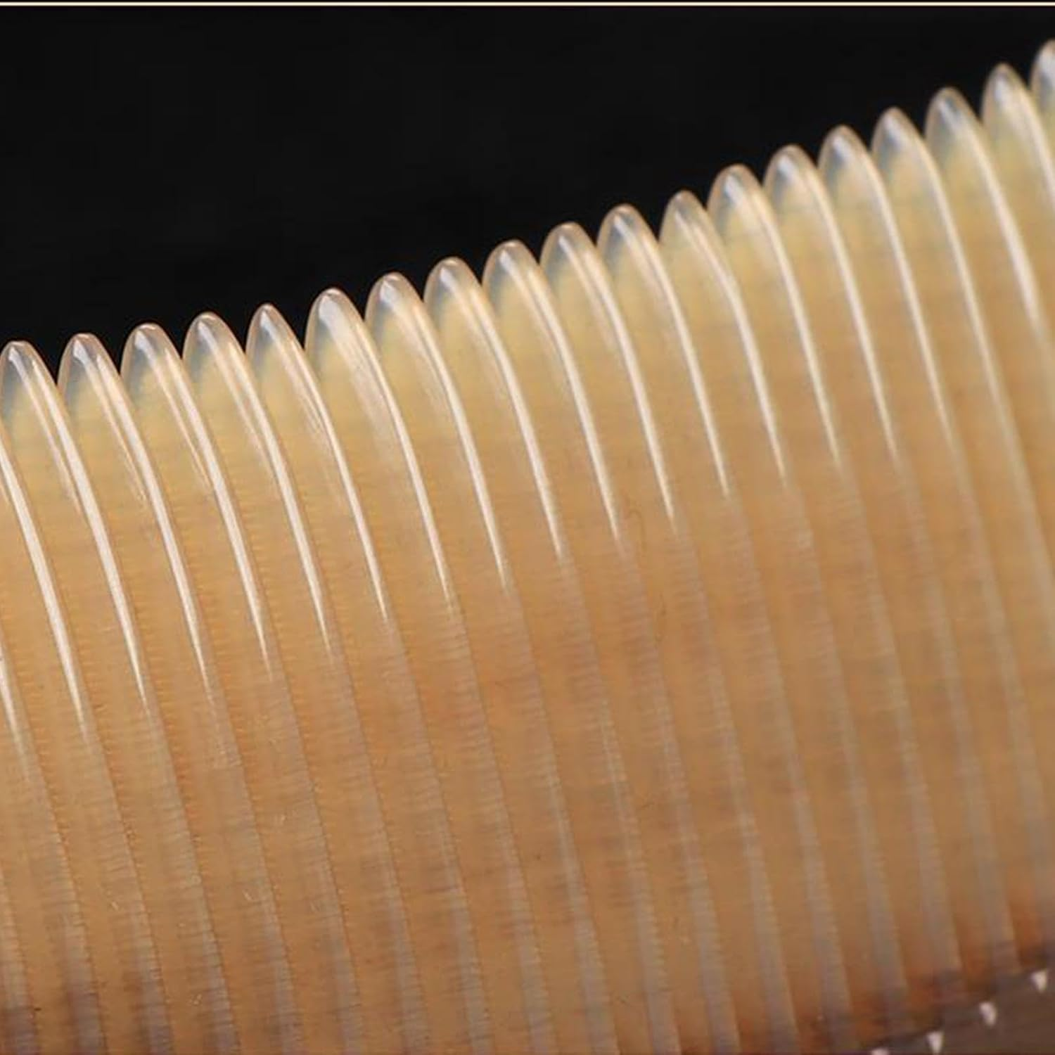 Tuxuseo Horn Combs for Women, Buffalo Horn Comb - Wide Tooth Hair Brush Natural Antistatic Horn Comb - Handmade Bone Brush Beard Massage Health Care for Men and Women