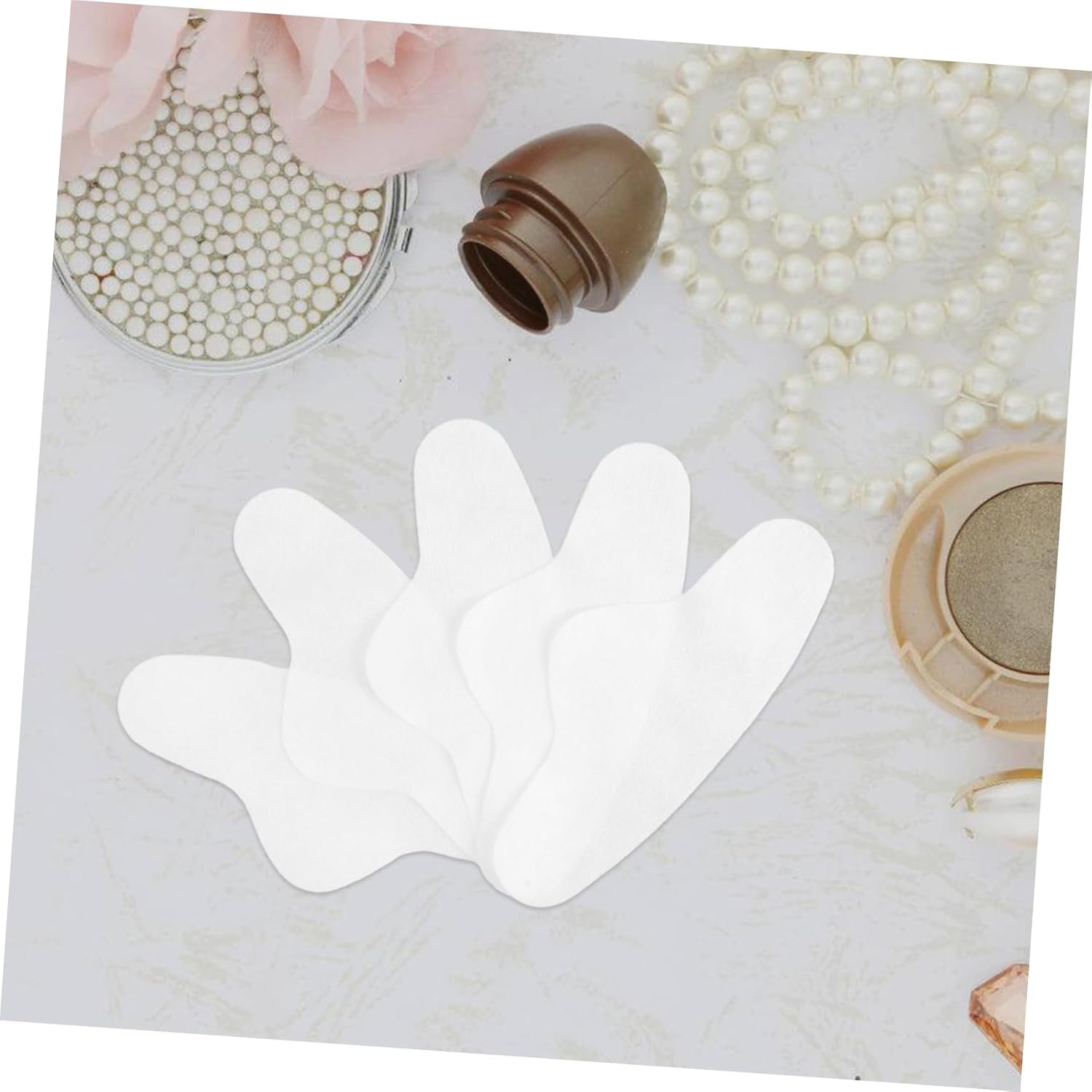 100Pcs Soft Breathable Nose Strips for Pores Cleansing Disposable Skin Care Patches with Comfortable Snug Fit Single Use Nose Mask for Deep Cleaning at Home Travel image number 3