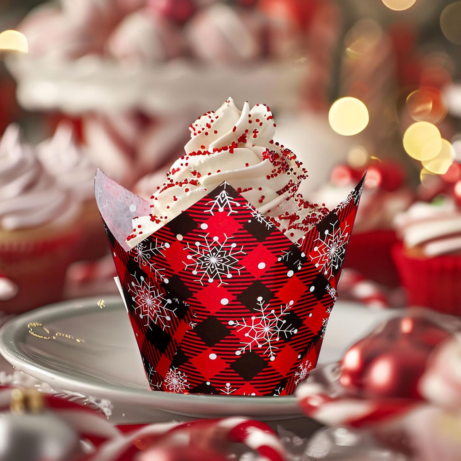 Whaline 200Pcs Christmas Plaid Tulip Cupcake Liners Plaid Snowflake Muffin Tulip Baking Cups Xmas Red Black Tulip Cupcake Wrappers for Holiday Party Supplies image number 6