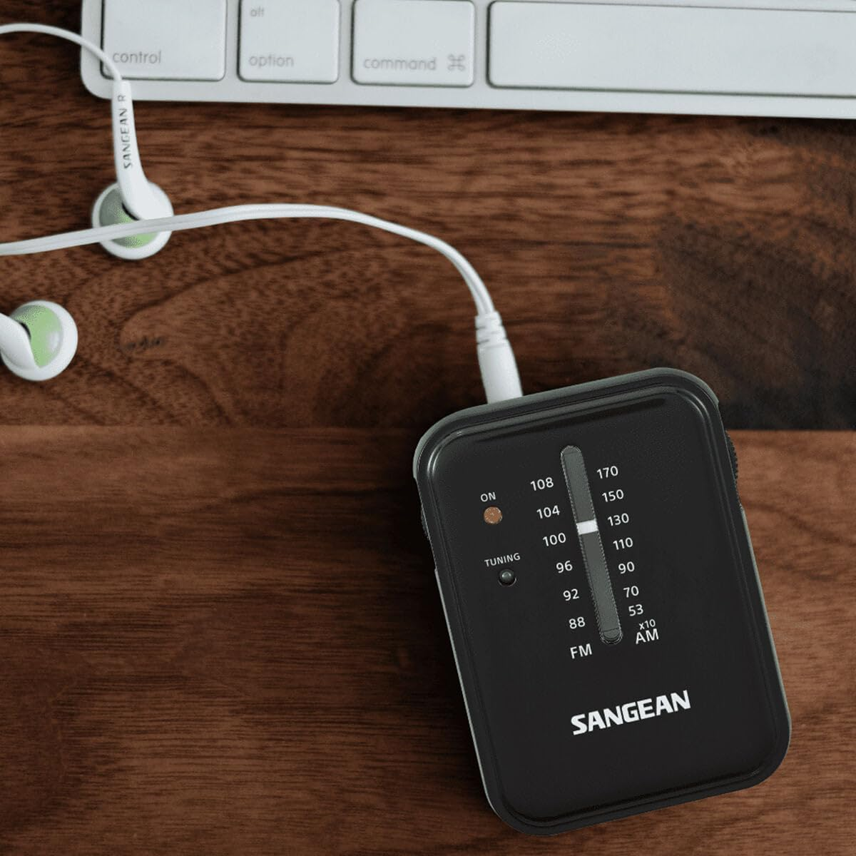 Sangean SR32 Portable Radio, Black image number 1