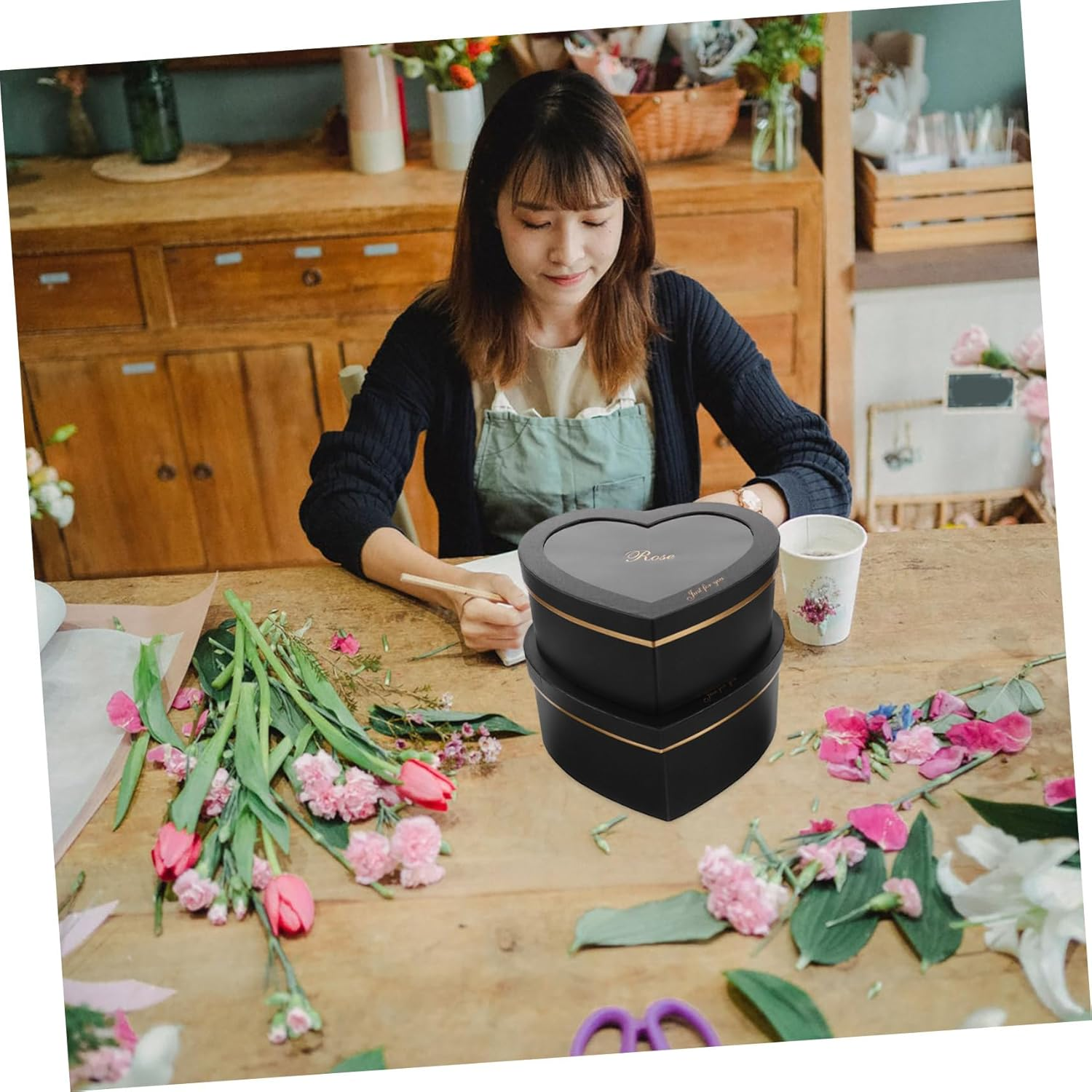 SAFIGLE 2Pcs Valentine'S Day Box Heart Shaped Boxes for Presents DIY Window and Lids Flower for Packaging - Red image number 3