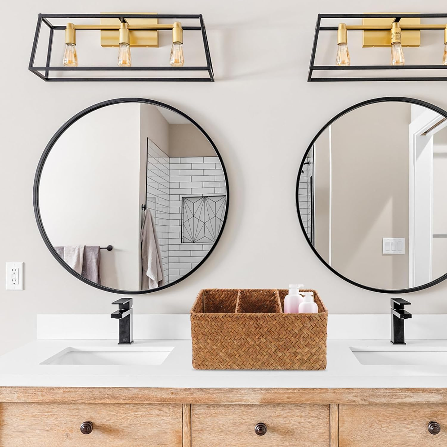 ULTECHNOVO Seagrass 3-Compartment Storage Basket with Dividers, Hand-Woven Long Organizer Basket for Bathroom and Kitchen Counter, 28.5&times;18.5&times;13Cm High Storage Bin image number 4