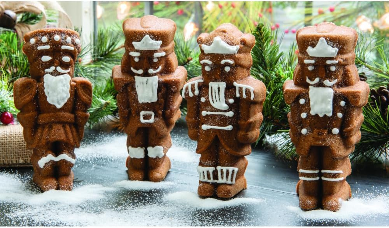 Nordic Ware USA Nutcracker Sweets Cast Aluminium Cakelet Pan, Sparkling Silver, 35.5 X 17.5 X 6.5 Cm image number 6