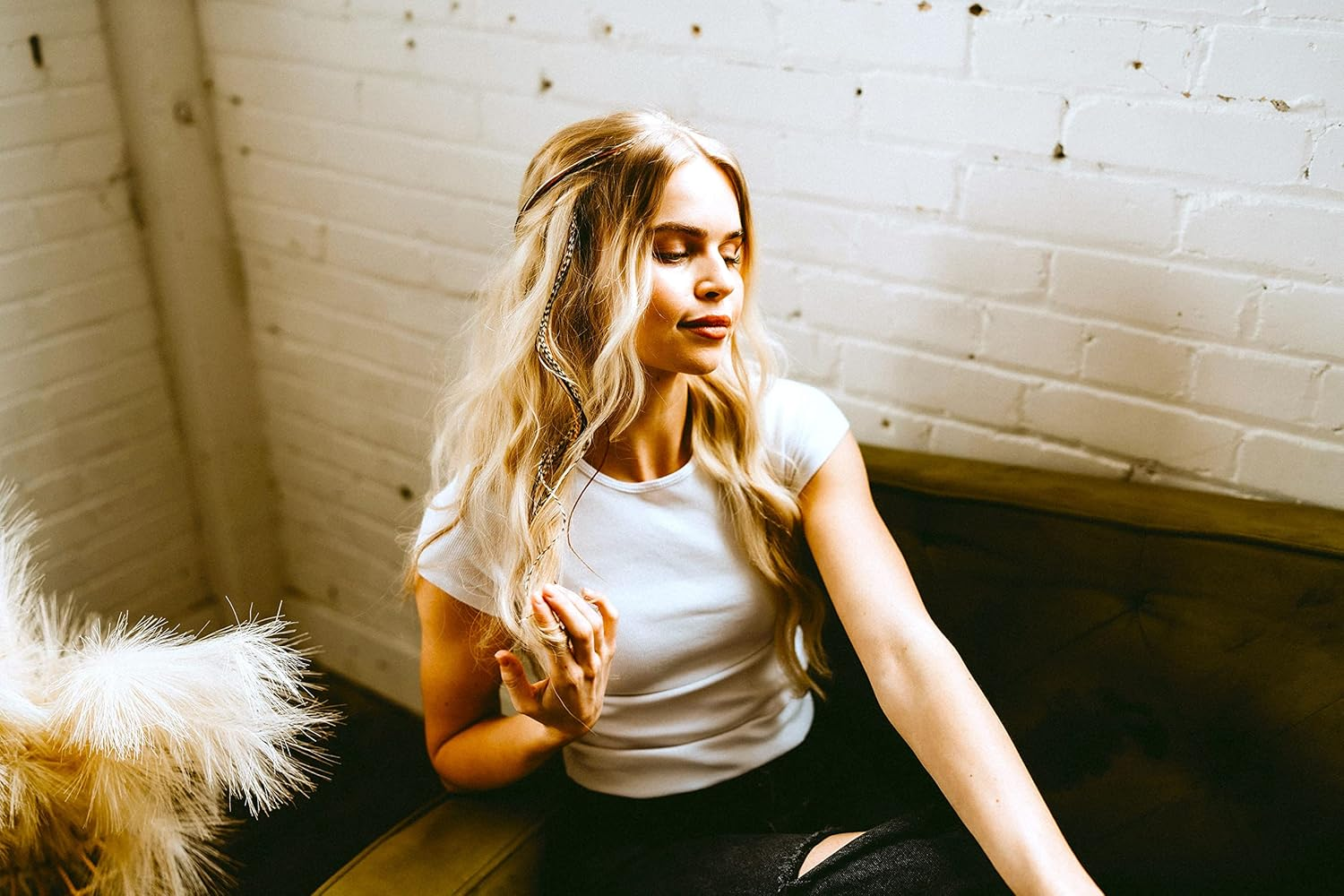 Feather Headz (Natural Short) - 30 Natural Short Colour Hair - 7"- 12" Long - for Hair Extension, Natural Hair Extension DIY Kit - Eye-Catching Design - 10 Micro-Link Beads - 100% Real Rooster ... image number 4