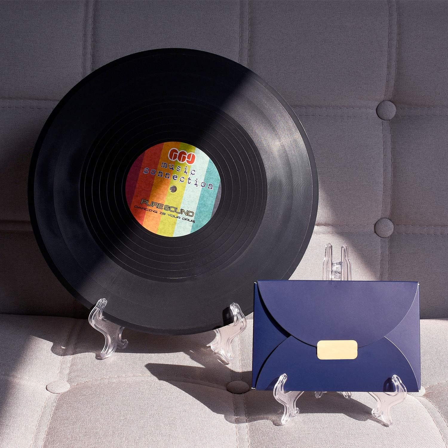 Thyores 6-Pack Plastic Easels, 4/6/8 Inches Clear Easel Display Stand/Plate Holders to Display Pictures, Items image number 3