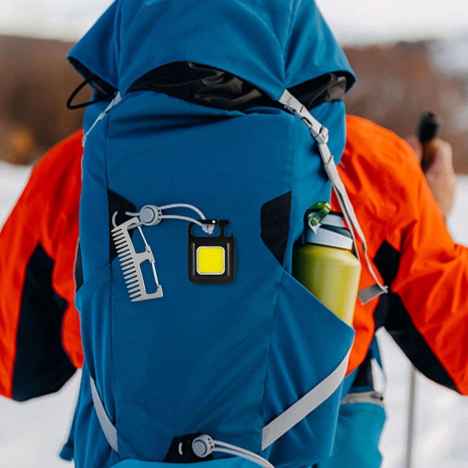 Outdoor Carabiner Comb - Portable Pocket Hair Comb, Men'S Travel Hair Comb, Lightweight Pocket Titanium Keychain Hair Comb, Antistatic Design, Camping Hair Comb Tool for Mountaineering, Camping image number 2