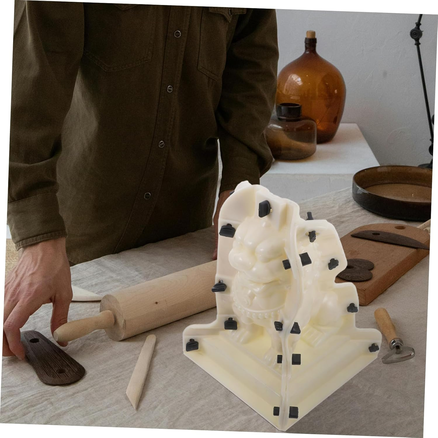 Roman Column Concrete Ball Mold Small Stone Lion Design for Garden Balustrade and Edging, Thickened Cement Mold for Outdoor Landscaping Walkways and Patio D&eacute;cor image number 6