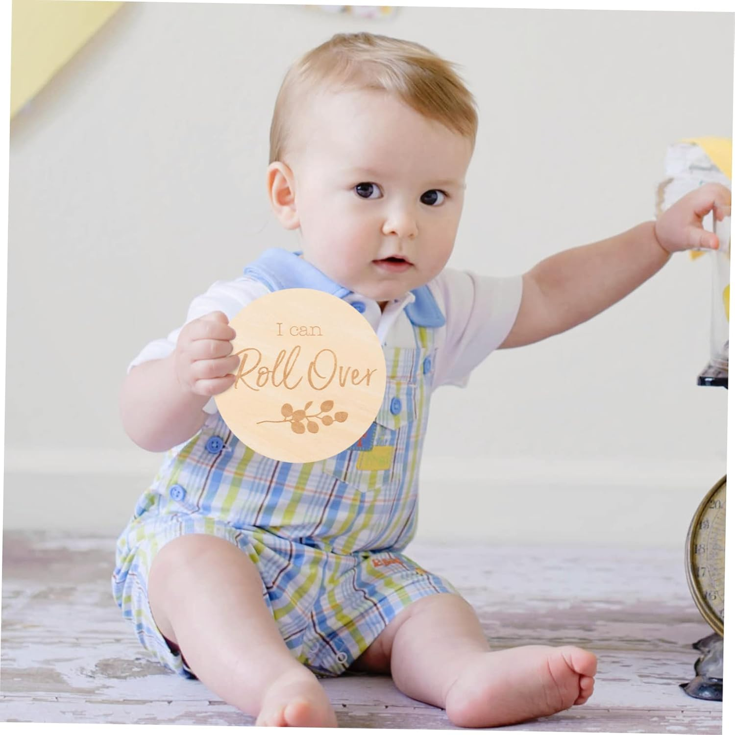 12Pcs Wooden Milestone Cards for Growth Journey Milestone Discs for Newborn Photos for Monthly Memories and Room Decor image number 3