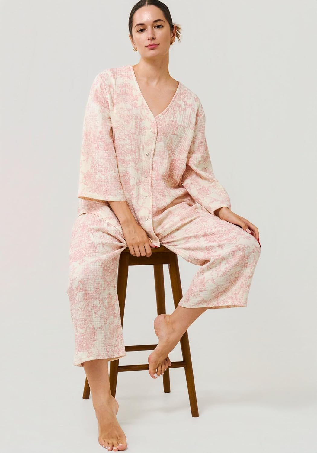 NOTHING FITS but Muslin Gauze Nursing Set, Postpartum Nursing Pajamas Set, Soft Pjs Sleepwear Maternity Loungewear image number 4