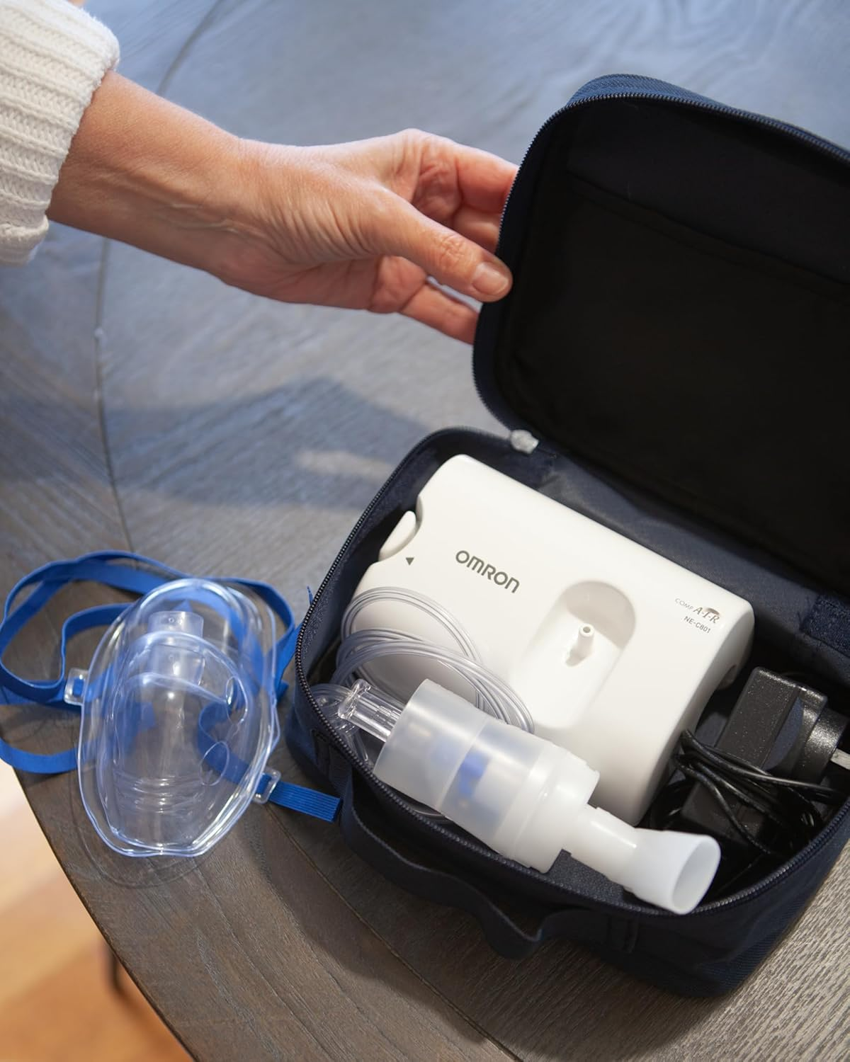 Omron NEC801 Compressor Nebuliser image number 1