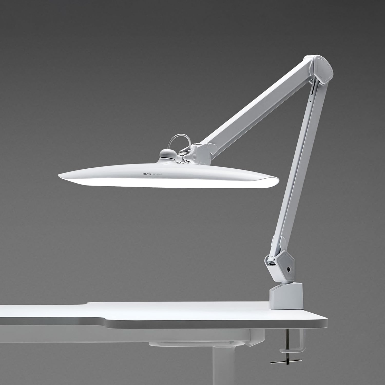 4BLANC Dimmable Shadowless LED Eye Care Lamp with Desk Clamp and Adjustable Arm