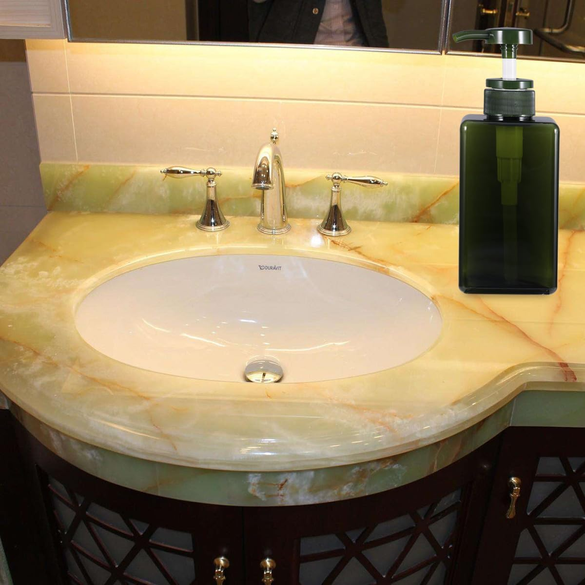 4Pcs 450Ml Pump Bottles Set for Shower Gel and Shampoo Storage, Refillable Empty Containers in Brown, White, Dark Green, for Travel and Home Use image number 5