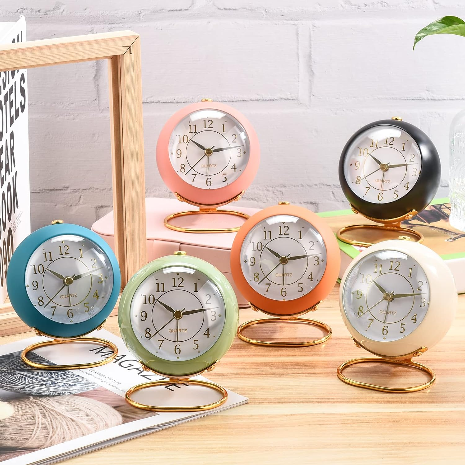 Analog Alarm Clocks,Retro Backlight Cute Simple Design Small Desk Clock with Night Light,Silent Non-Ticking,Battery Powered,For Kids,Bedroom,Travel,Kitchen,Bedside Desktop.(Green) - Blue image number 2