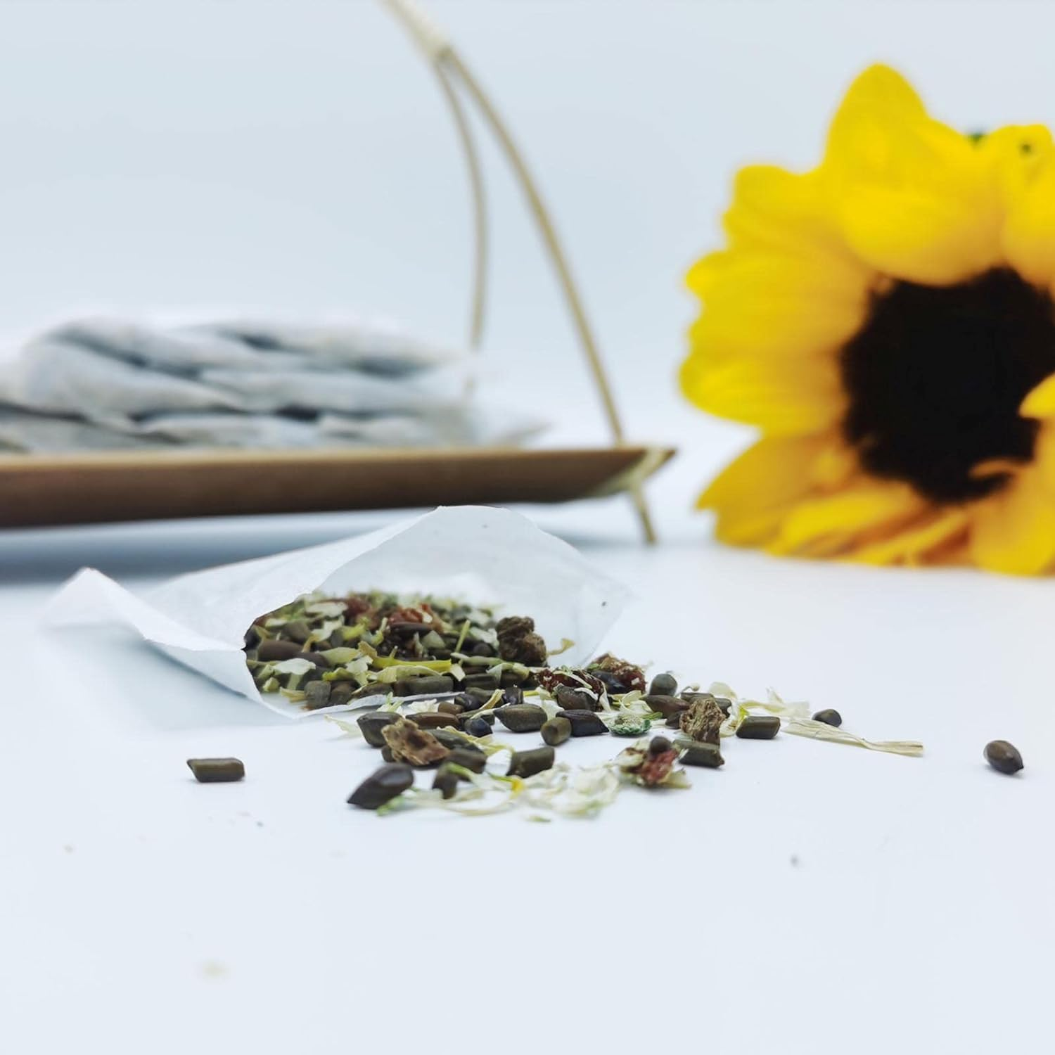 LILACOT Chrysanthemum Cassia Seeds Tea Bags Natural Liver Detox Tea 5Gx30 Teabags image number 2