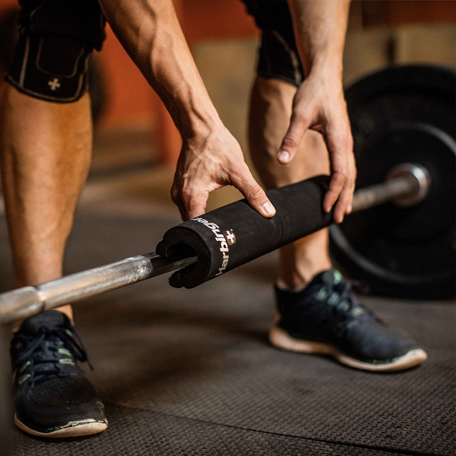 'Harbinger Neotek Foam Core Bar Pad, Standard 14'' & Olympic 16'' for Squats, Lunges, Hip Thrusts, Weightlifting'
