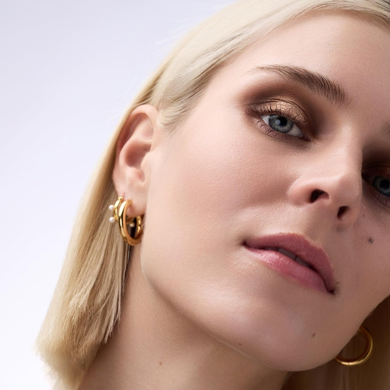 Catrice Tiny Treasures Eyeshadow Palette 010