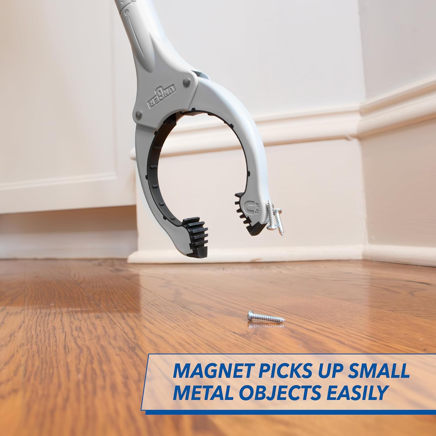 Unger Grabber plus Reacher Lightweight Multi-Purpose Pickup Tool with Ergonomic Trigger Grip, 360 Degree Rotating Head, and Magnetic Tip, 32",Green