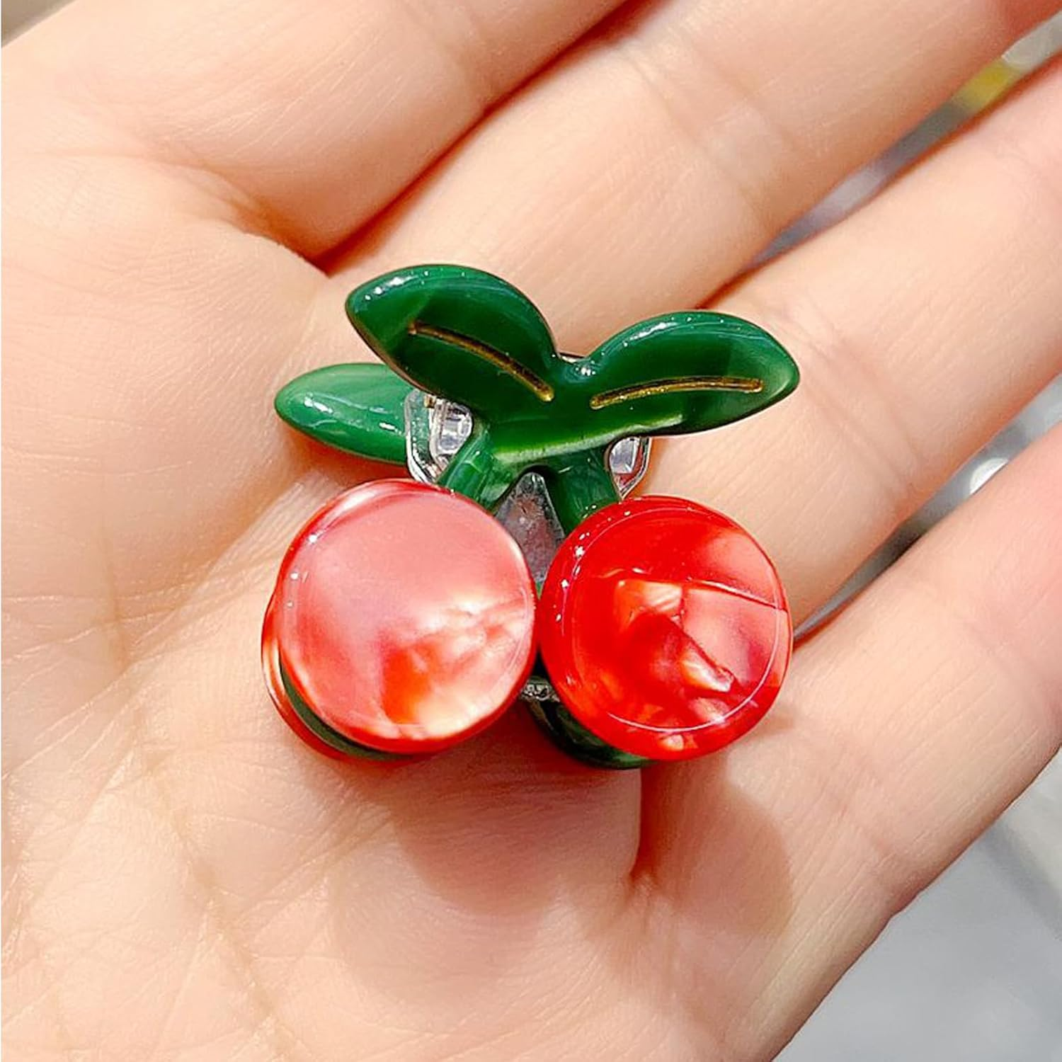THXFUNAREA Pack of 2 Hair Accessories, Strawberry Hair Pin for Children, Strawberry Headband, Ponytail Hair Scrunchie Set, Cute Hair Clips, Fruit Resin, Cute Hair Clips, Headwear Styling Tools (Red) image number 1