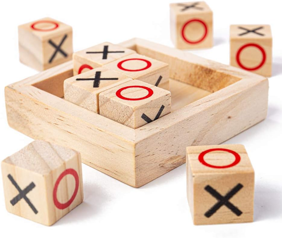 Bigjigs Toys Mini Noughts and Crosses Game - Travel-Friendly Tic Tac Toe Game, Travel Games, Board Games for Families, Kids Games, Pocket Money Toys image number 5