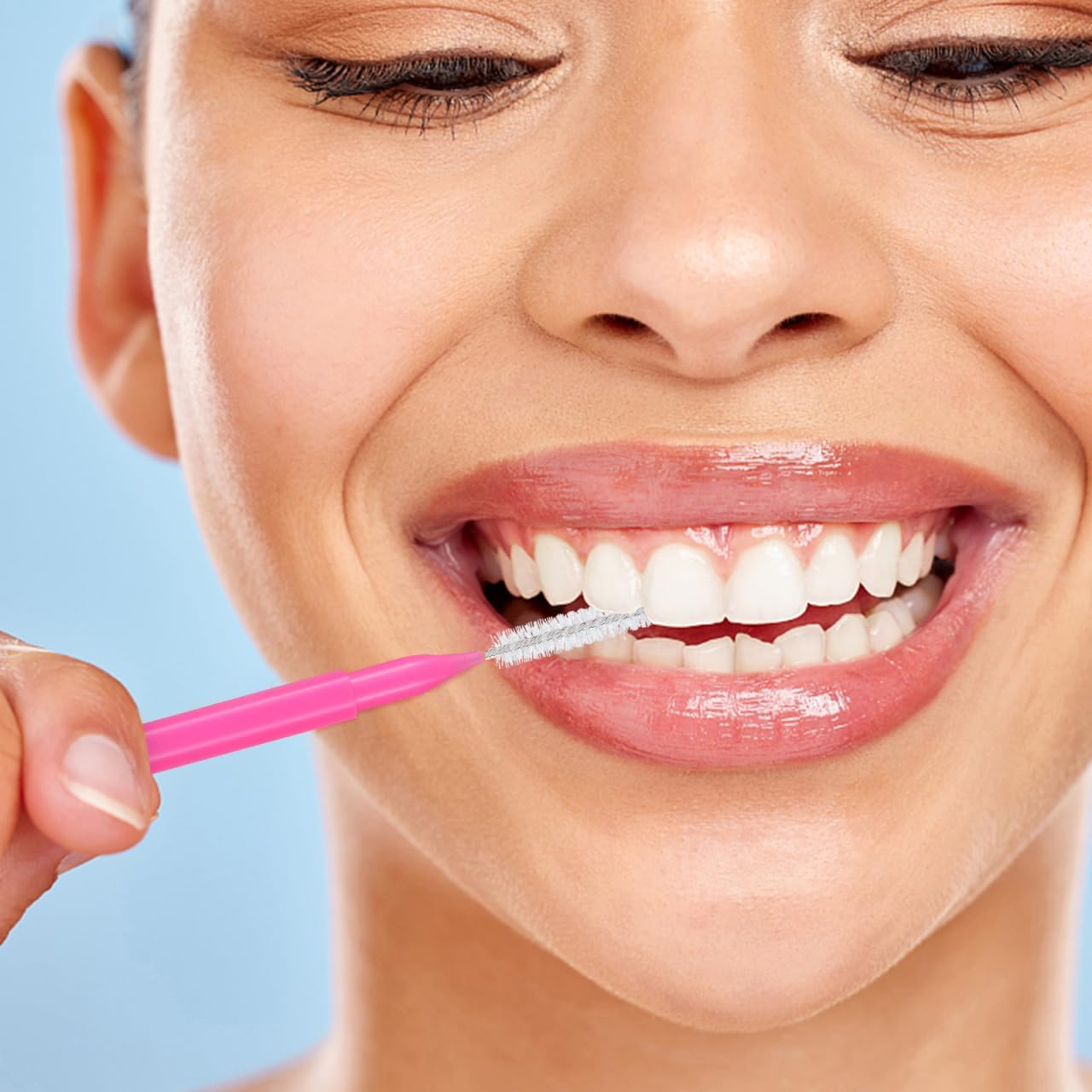 KOMBIUDA 100Pcs Interdental Brush Toothpicks - Retainer Cleaner Braces Stick for Cleaning Braces Portable Oral Care Tools 5 Colours