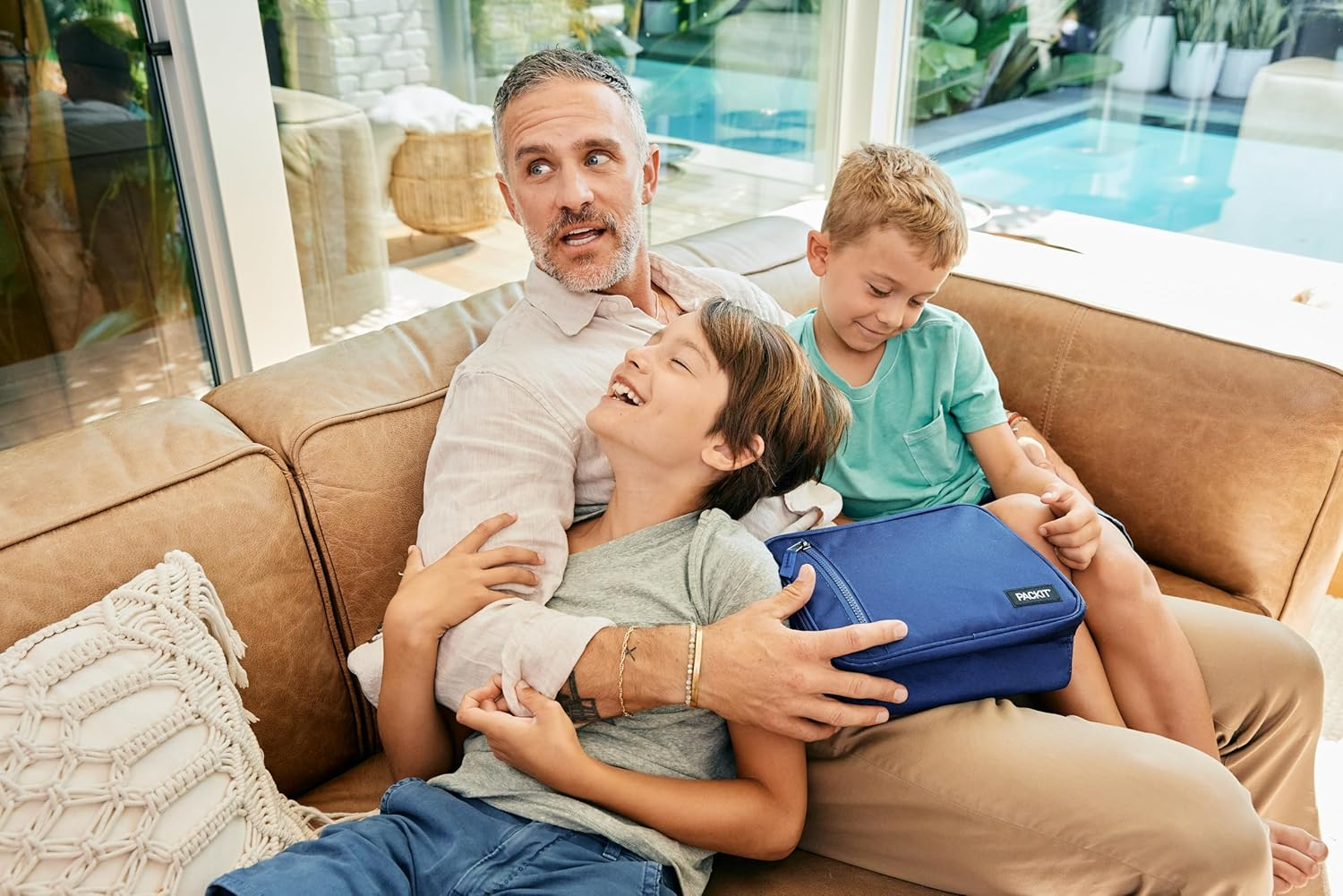 Packit Freezable Classic Lunch Box, True Blue image number 5