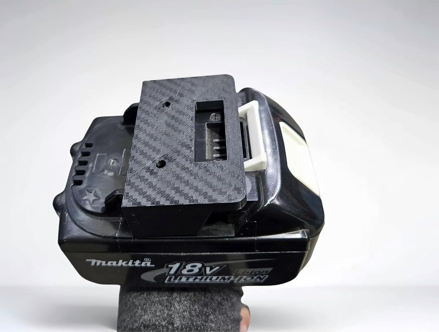 10 Pack Wall-Mount Battery Holder for Makita 14.4V & 18V LXT Batteries &ndash; Compatible with BL1815, BL1830, BL1840, BL1850, BL1860 image number 1