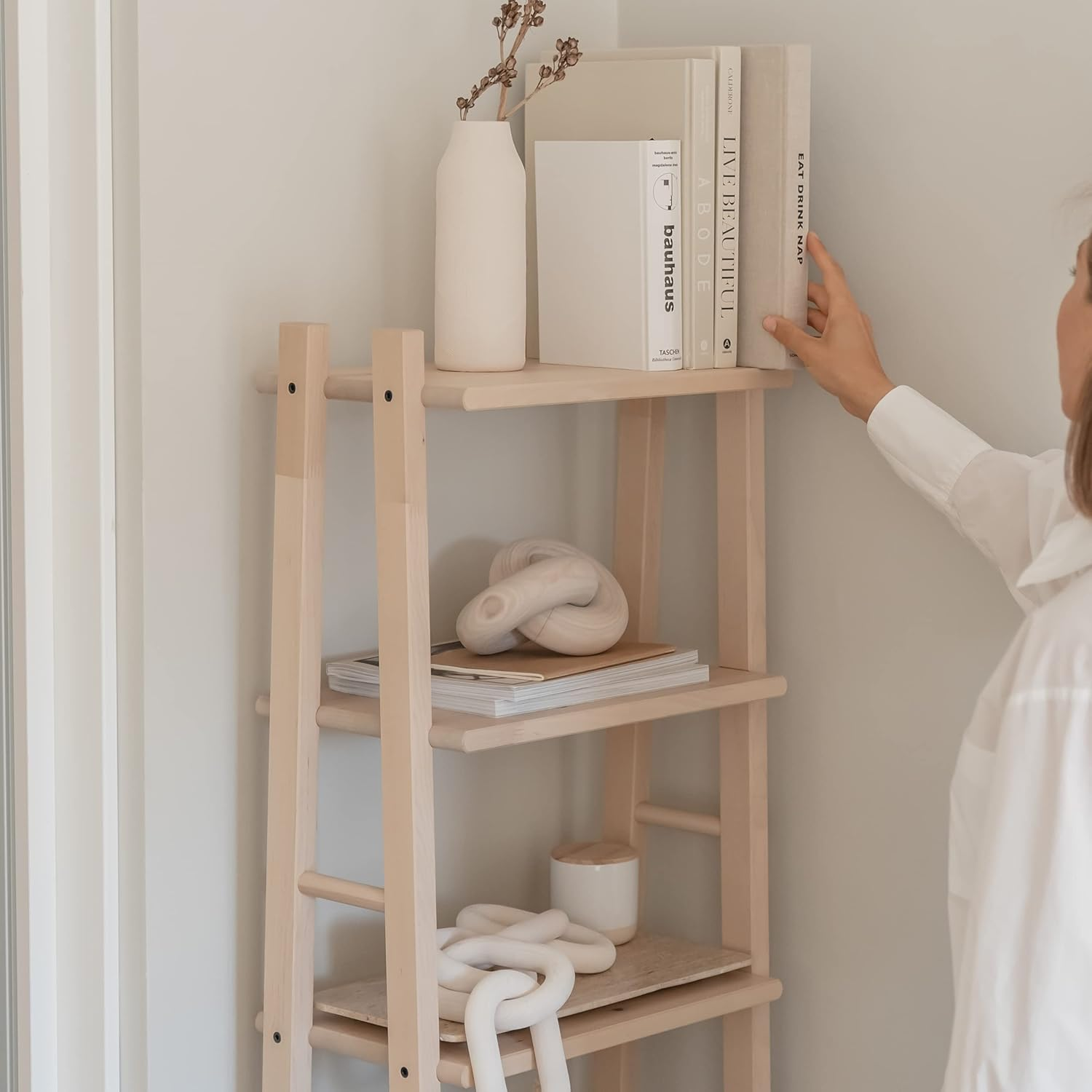 Wood Knot Decor Natural - Coffee Table Sculpture, Wood Chain Link Decor, Decorative Chain, Wooden Knot, Console Table Decoration Items, Shelf Decorations, Bookshelf Decorative Objects, Beige image number 4