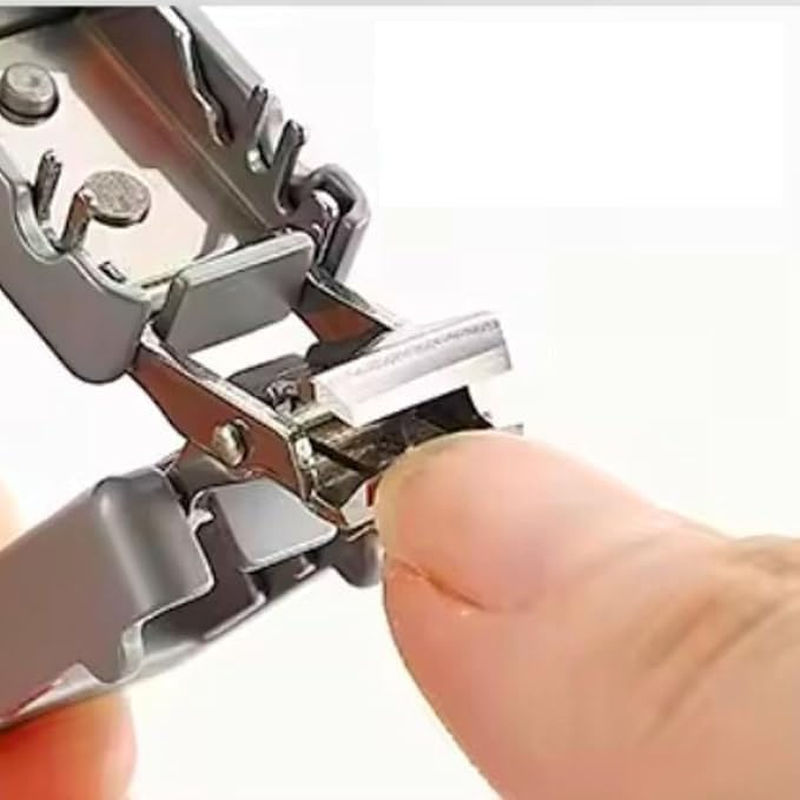 Mini Nail Clippers Keychain, Cute Cat Nail Clipper, Compact Pocket Folding Nail Cutter Keyring，Portable Travel Nail Clippers for Purse & Keyring with Ear Wax Removal Tool (Golden) - Silvery image number 2