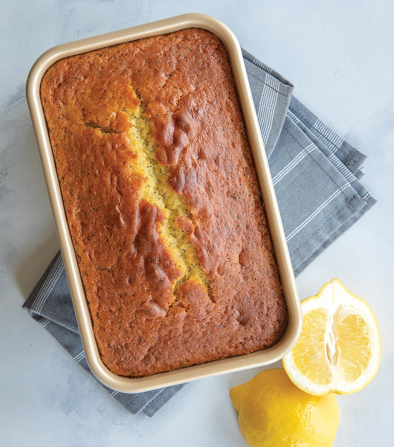 Nordic Ware USA Natural Nonstick Loaf Pan 1.5 Pound, 25 X 15 X 7 Cm