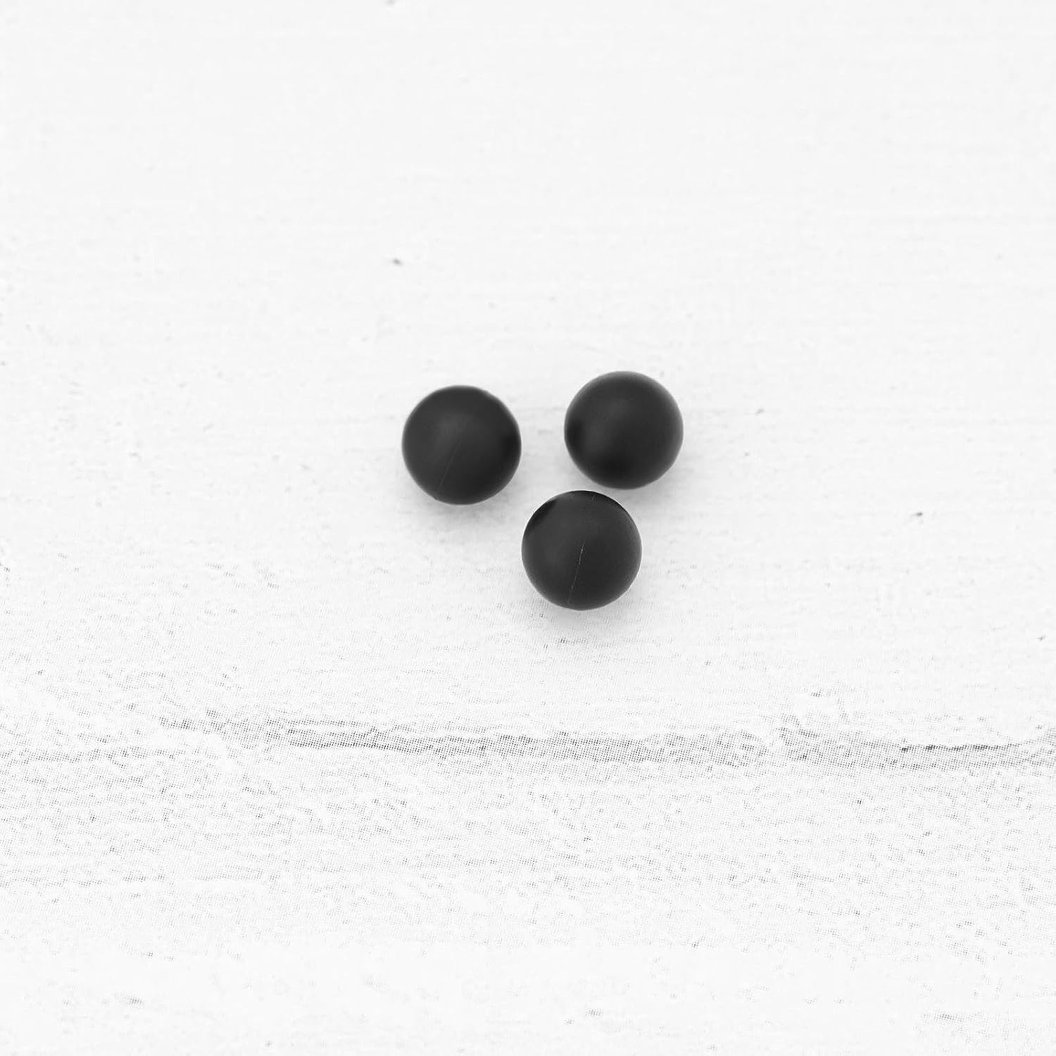 SG Store 5Pcs Solid Rubber Ball 6Mm Black round Solid Rubber Ball Pressure Release Rubber Balls Sealing Rubber Ball for Home and Industrial Use image number 2