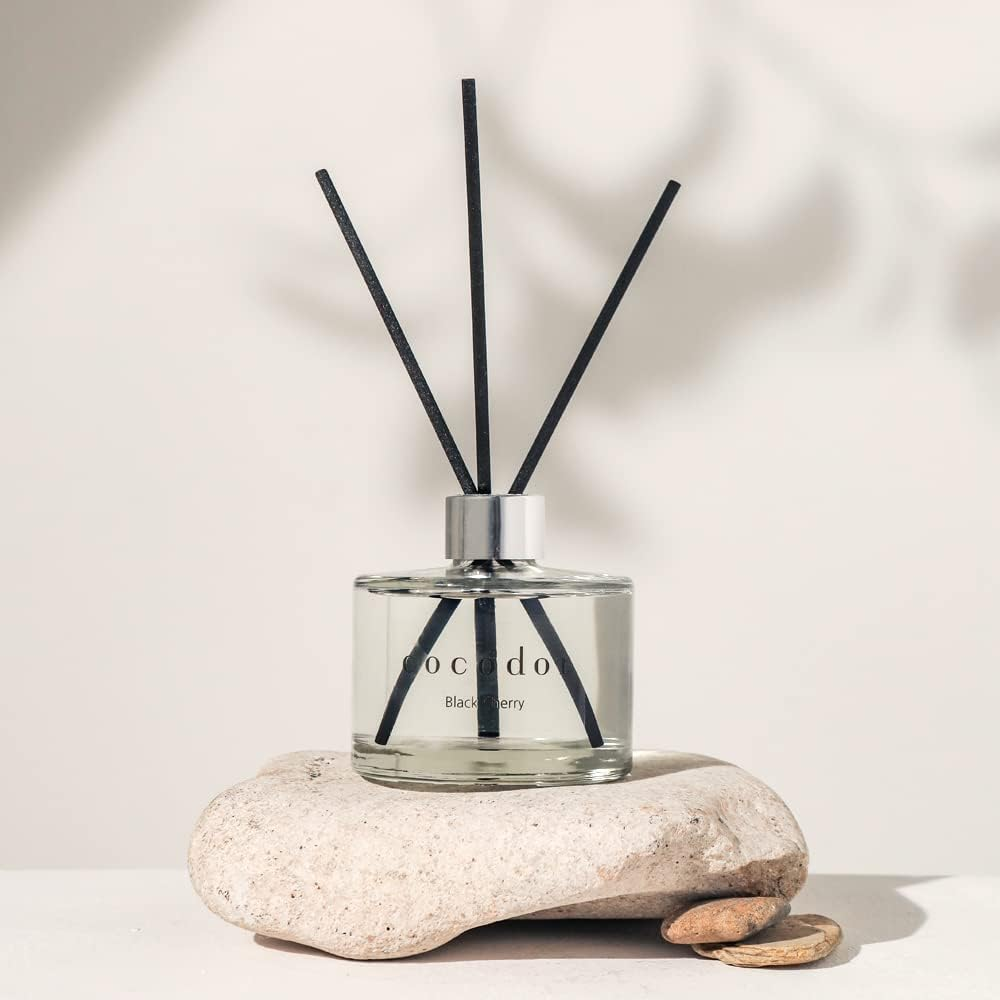 COCODOR Signature Reed Diffuser Set/White Jasmine / 200Ml /1 Pack/Home Fragrance Diffuser, Oil Scent Diffuser for Bathroom Shelf D&eacute;cor image number 2