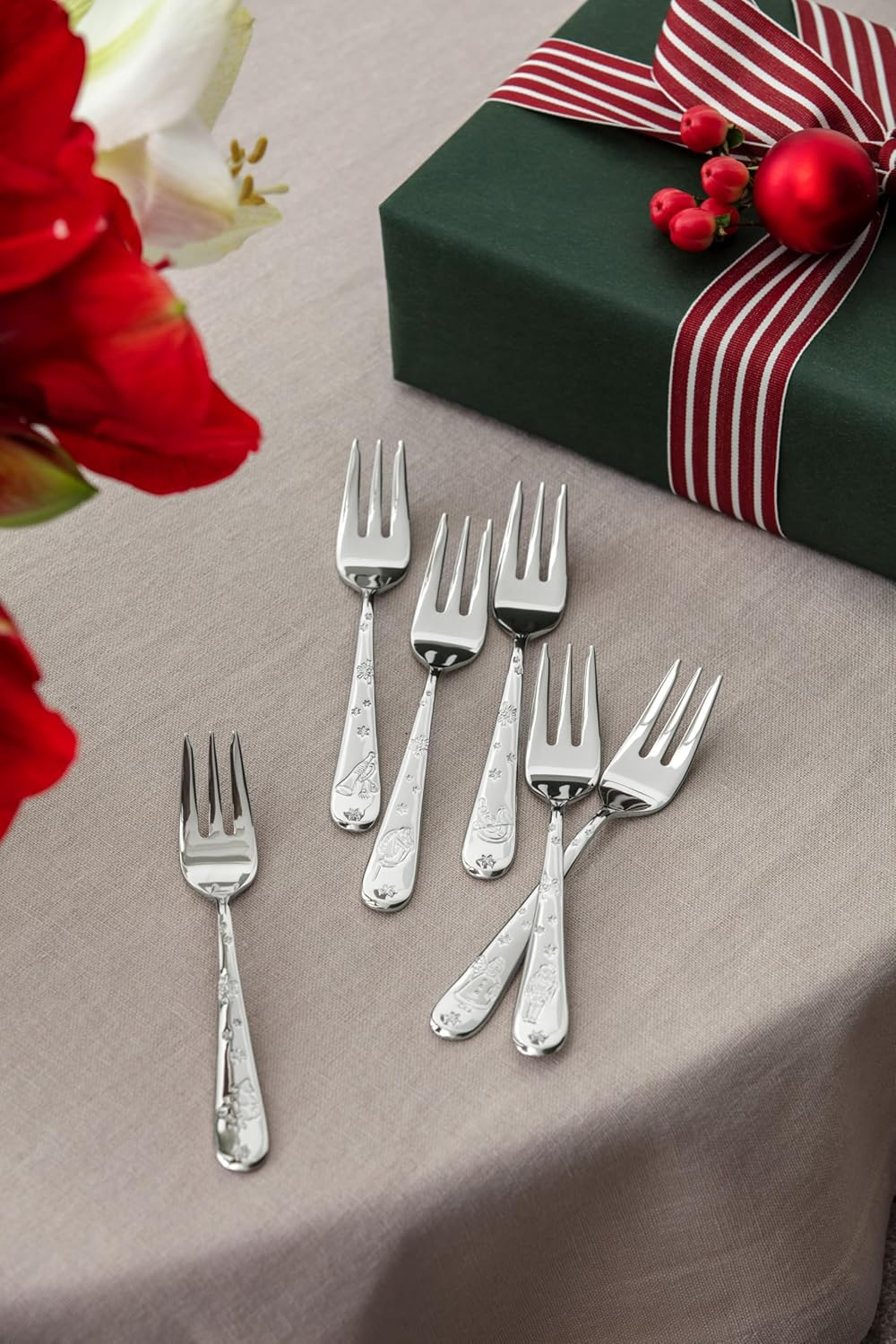Villeroy & Boch Toy'S Delight Cake Fork Set (6 Pcs) - Stainless Steel, Christmas Pattern Engraved Cutlery - 158 Mm