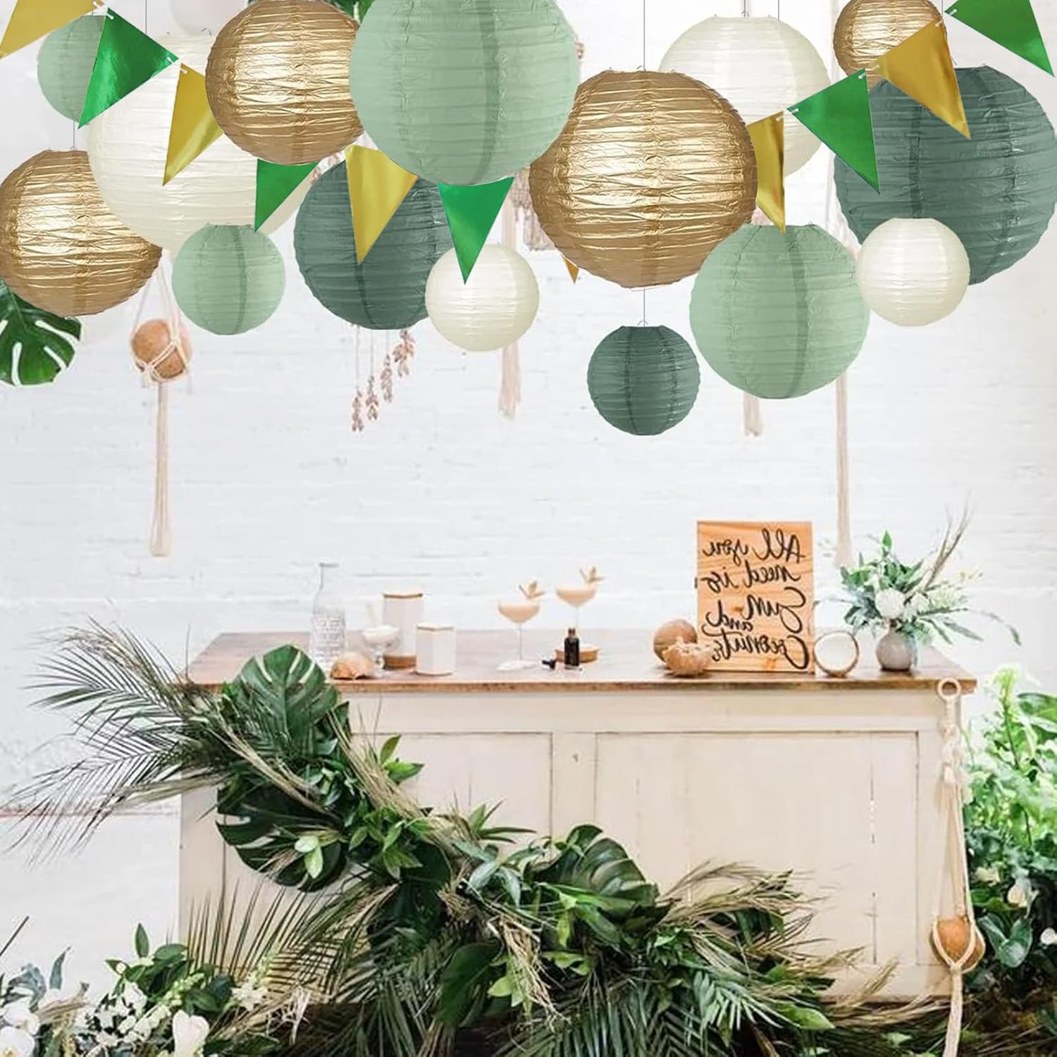 Pack of 15 Green Gold Paper Lanterns, round Hanging Paper Lanterns with Pennant and Fishing Line, Sage Green Lanterns for Bridal Wedding Decoration, Garden Party Decoration (Size: 25 Cm, 20 Cm, 15 Cm)