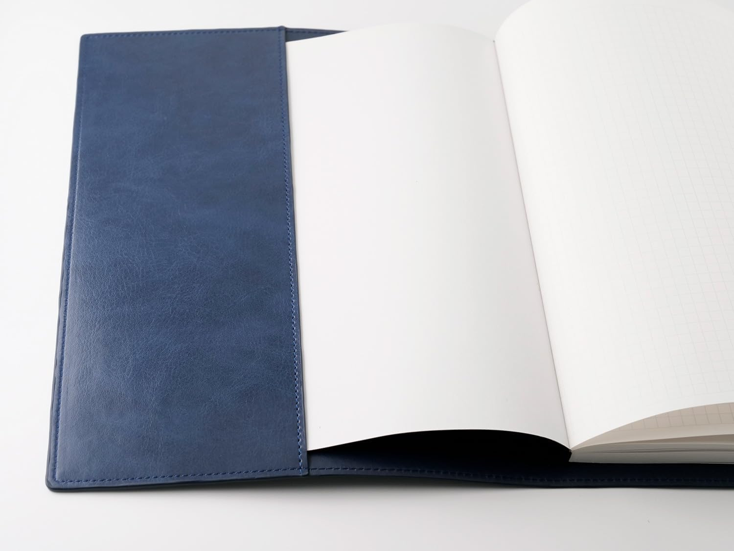 Slip-On WCV Notebook Cover B5 Black WCV-2901 PU Leather Lightweight with Pen Holder Simple image number 5