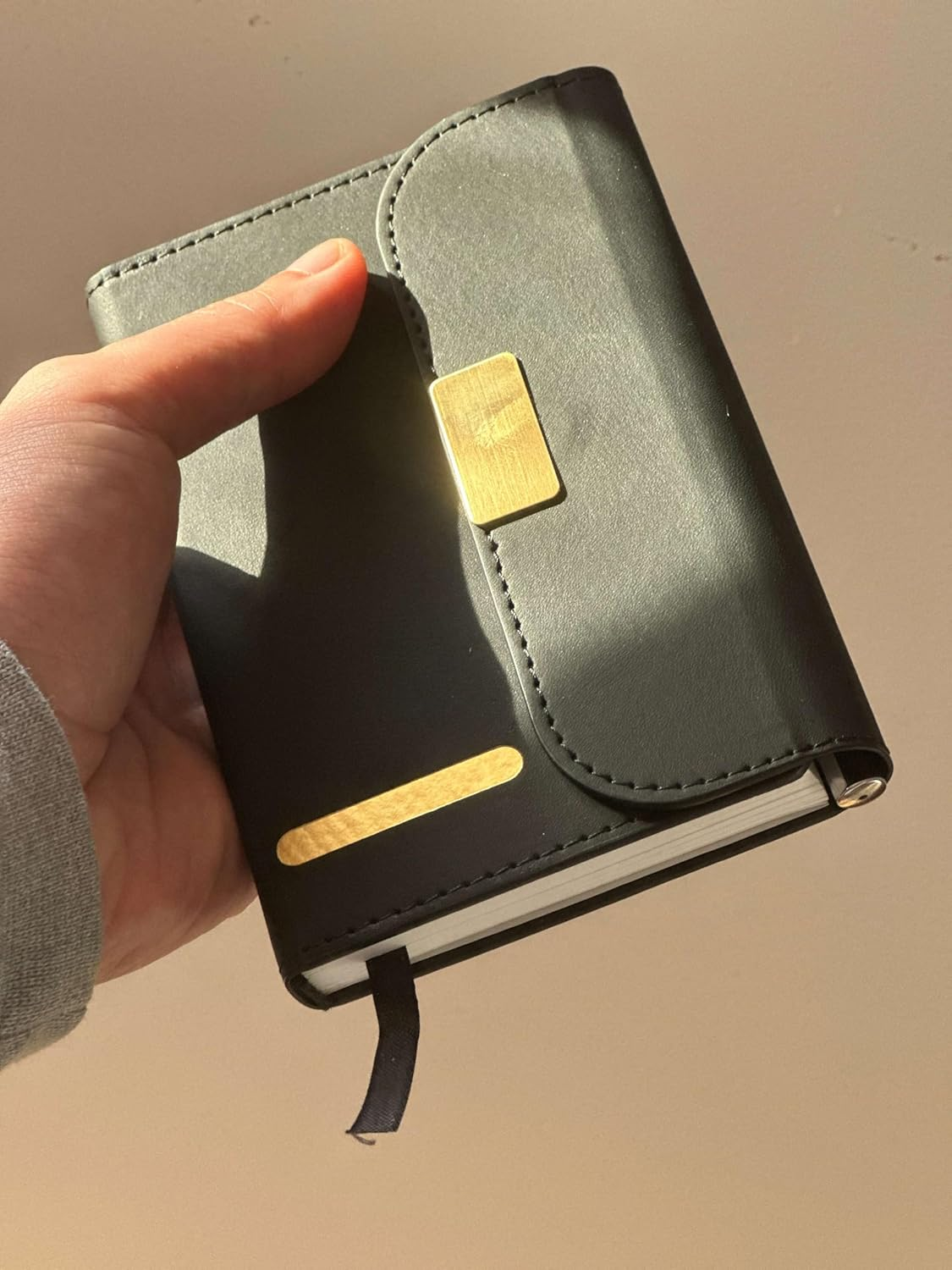 Pocketable Stonepaper Notebook with Magnetic Enclosure & Pen (Black) image number 5