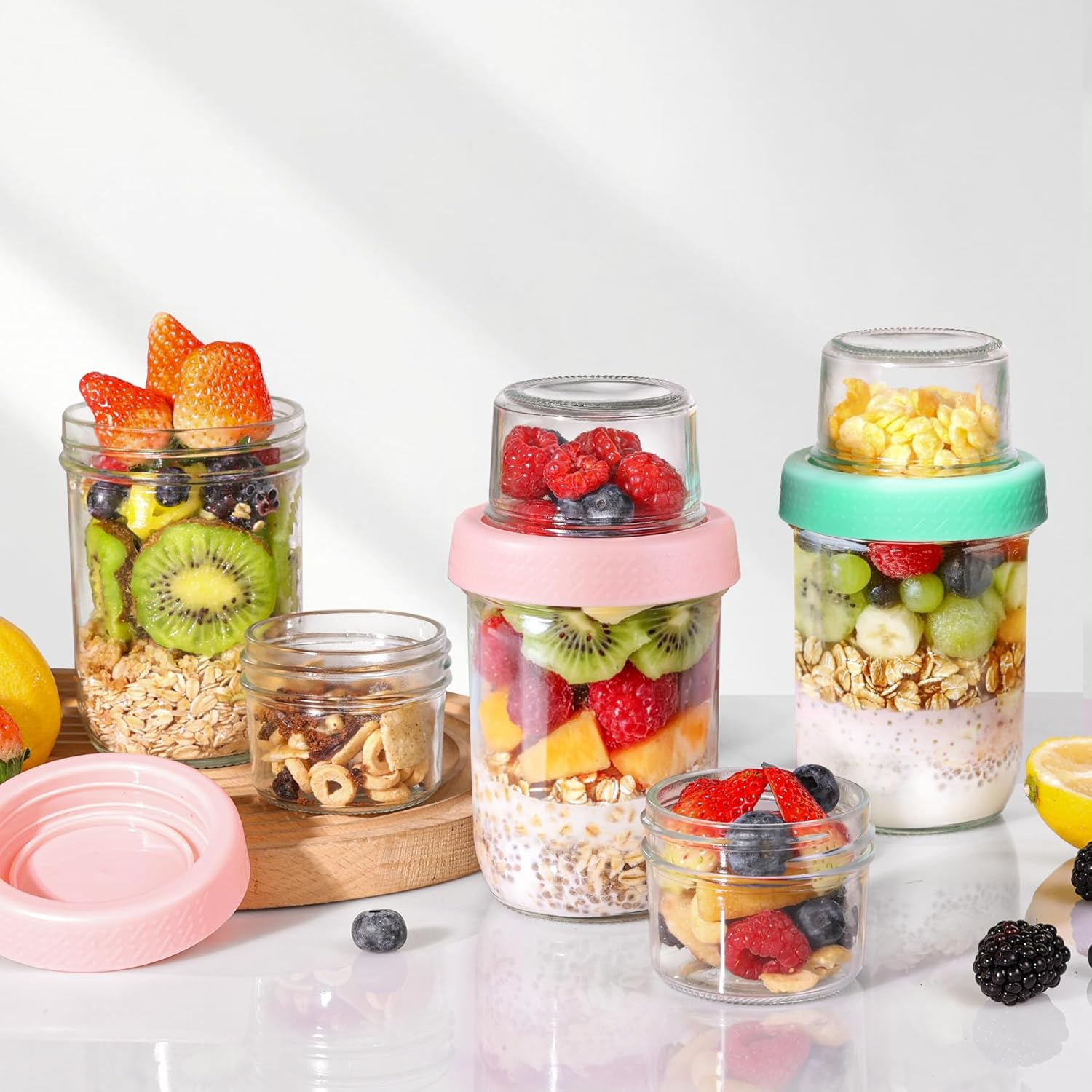 Comsaf 4 Pack 16Oz Overnight Oats Container Jar with Lids, Dual-Laryer Chia Pudding Jars with Dry and Wet Separation, Yogurt Parfait Cups for Oatmeal Cereal Nut Fruit, Meal Prep Glass Jars for Salad