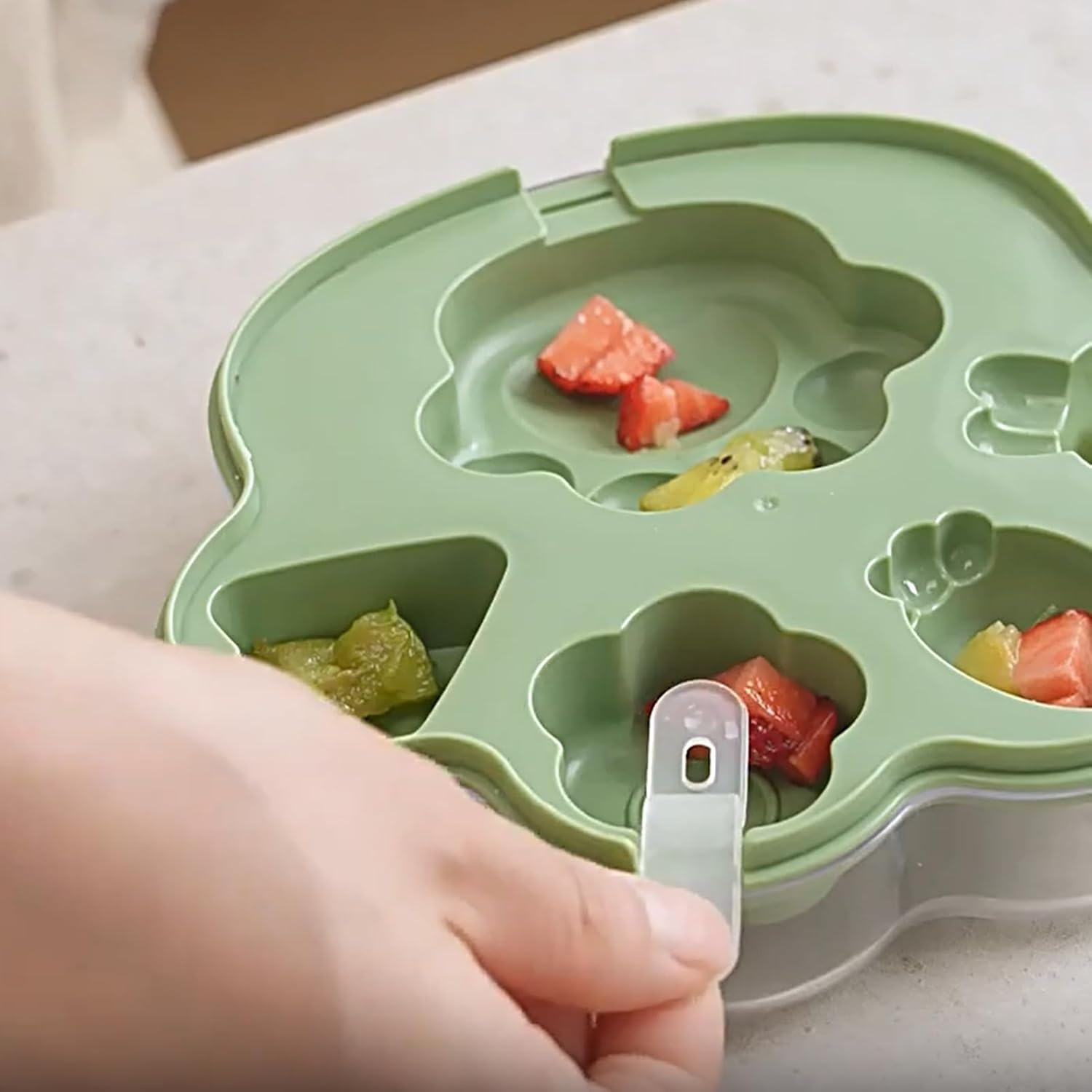 Claw Ice Cream Mold - Cute Claw Shaped Freezing Ice Pop Sticks Mold | Freezer Tray Mould Icecream Tubes Maker Multipurpose Kitchen Tool for Hot Days image number 2