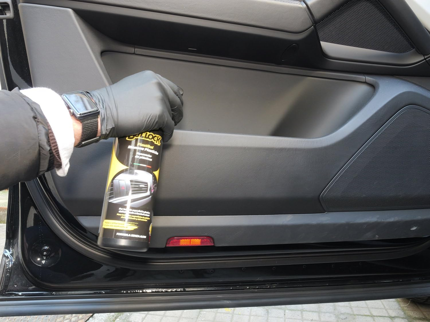 Bullock Car Care Plastibel - Renews & Polishes Plastics and Rubber, Anti-Static Formula without Streaks for Interior, Dashboard and Exterior Tapes, Fresh Fragrance, 375 Ml image number 3