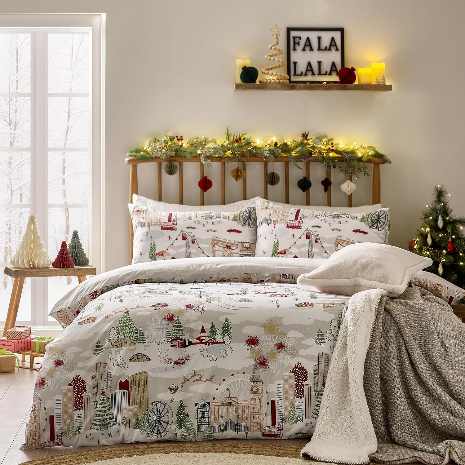 Furn. Cotswolds Christmas Duvet Cover Set &ndash; Reversible Gingham Design Bedding (Cream/Burgundy - Single) image number 1