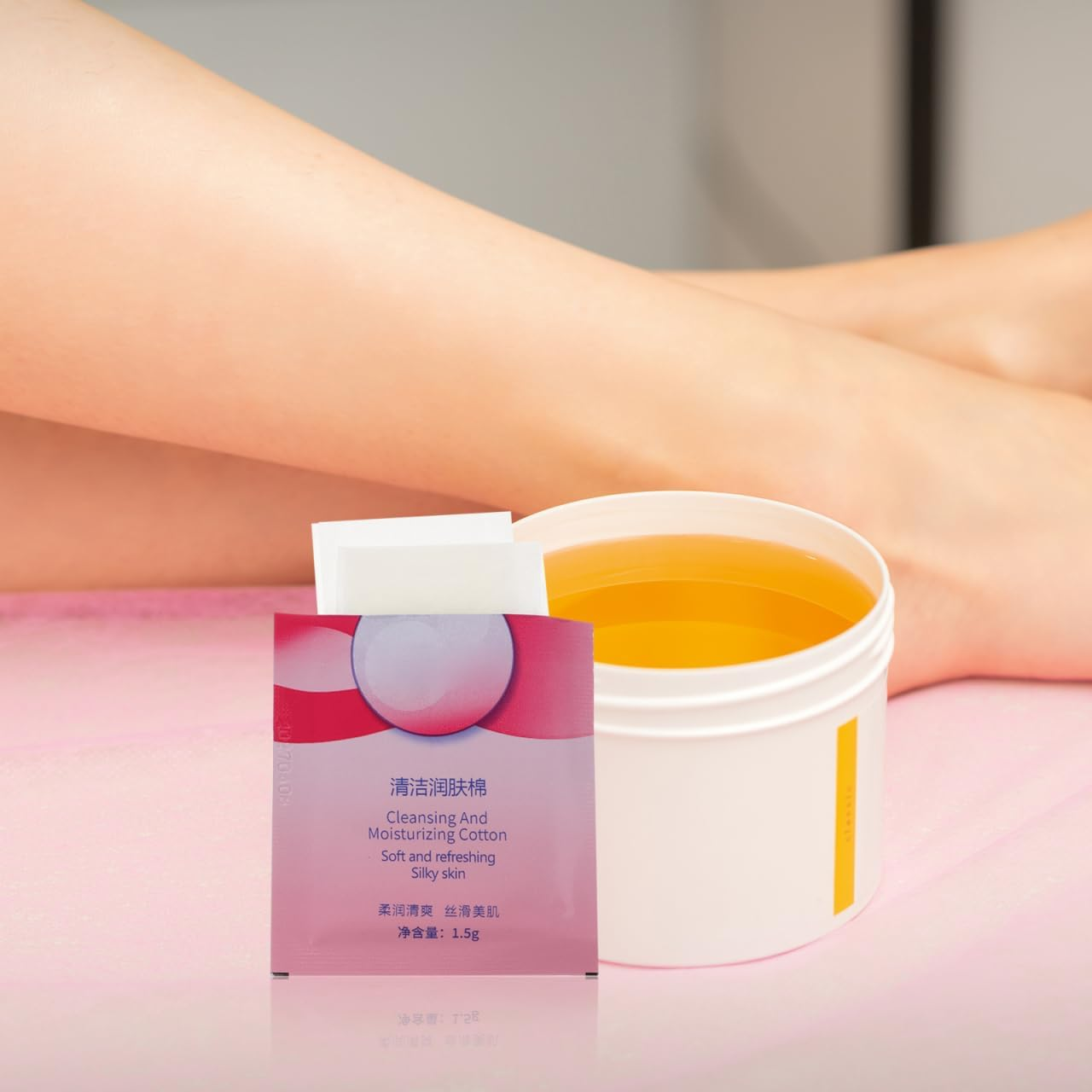 Ipetboom 20Pcs Wax Removal Wipes Post Waxing Skin Care Soft Cotton Pads with Nourishing Ingredients for Gentle after Wax Oil and Remover image number 4