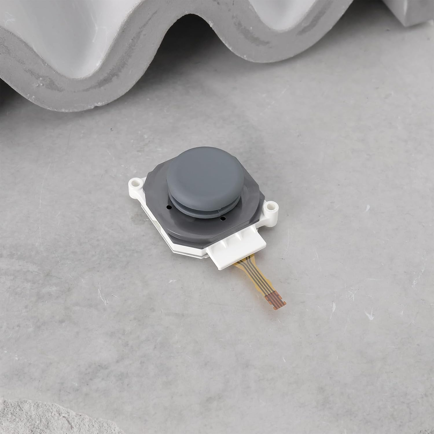 OTOTEC 1PC Analog Thumb Stick Joystick and Rocker Cap Compatible with Nintendo 3DS/XL LL 25X22Mm Analog Stick Controller Gamepad Analog Thumb Stick image number 2