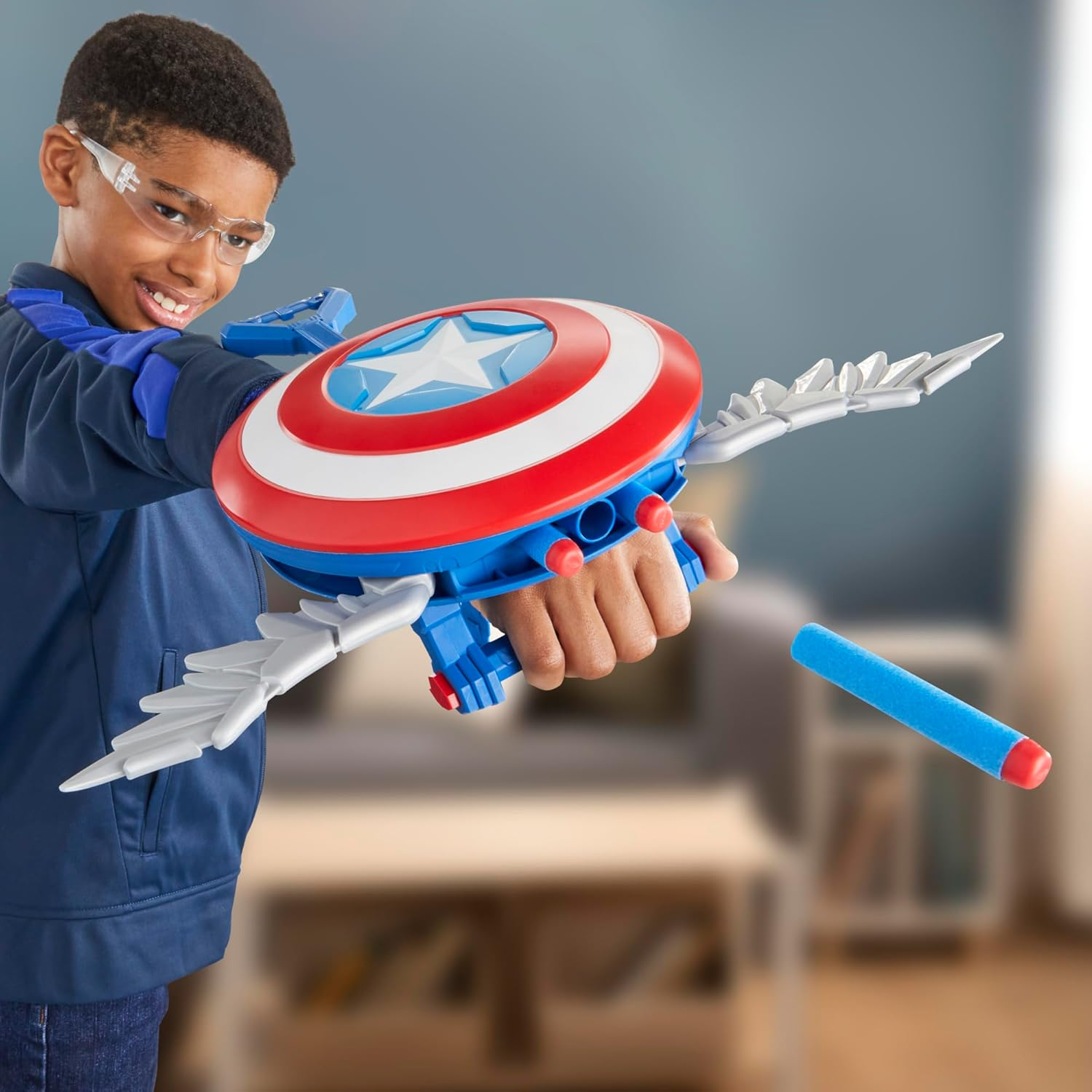 Marvel Studios Captain America Brave New World NERF Skyshot Blaster, Shield Roleplay Toy, Super Hero Toys for Kids 5 and Up image number 1